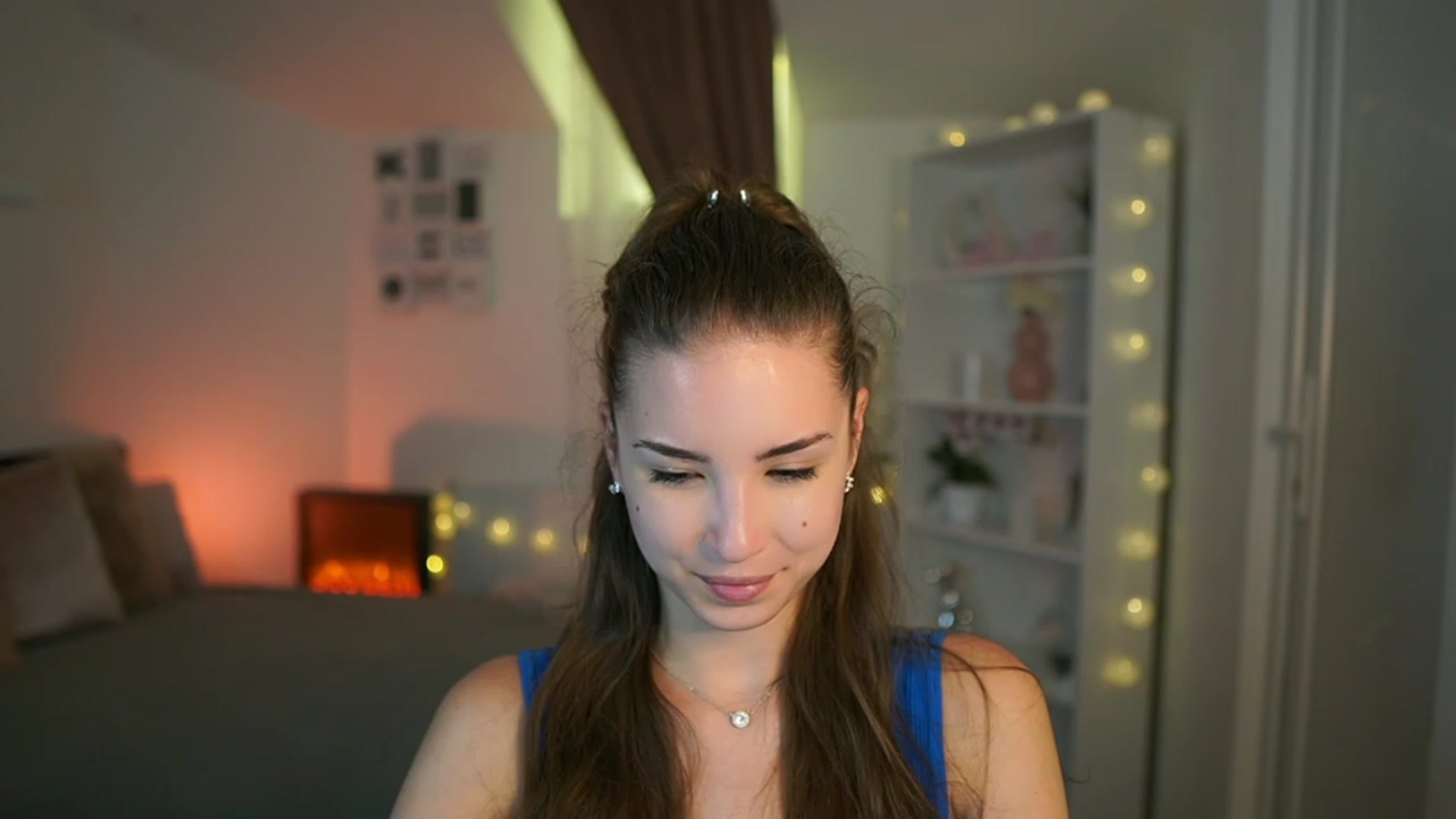 Gallery image thumbnail from Shy_jane's myfreecams stream on, 07/08/2023, 17:59 image 7 of 20