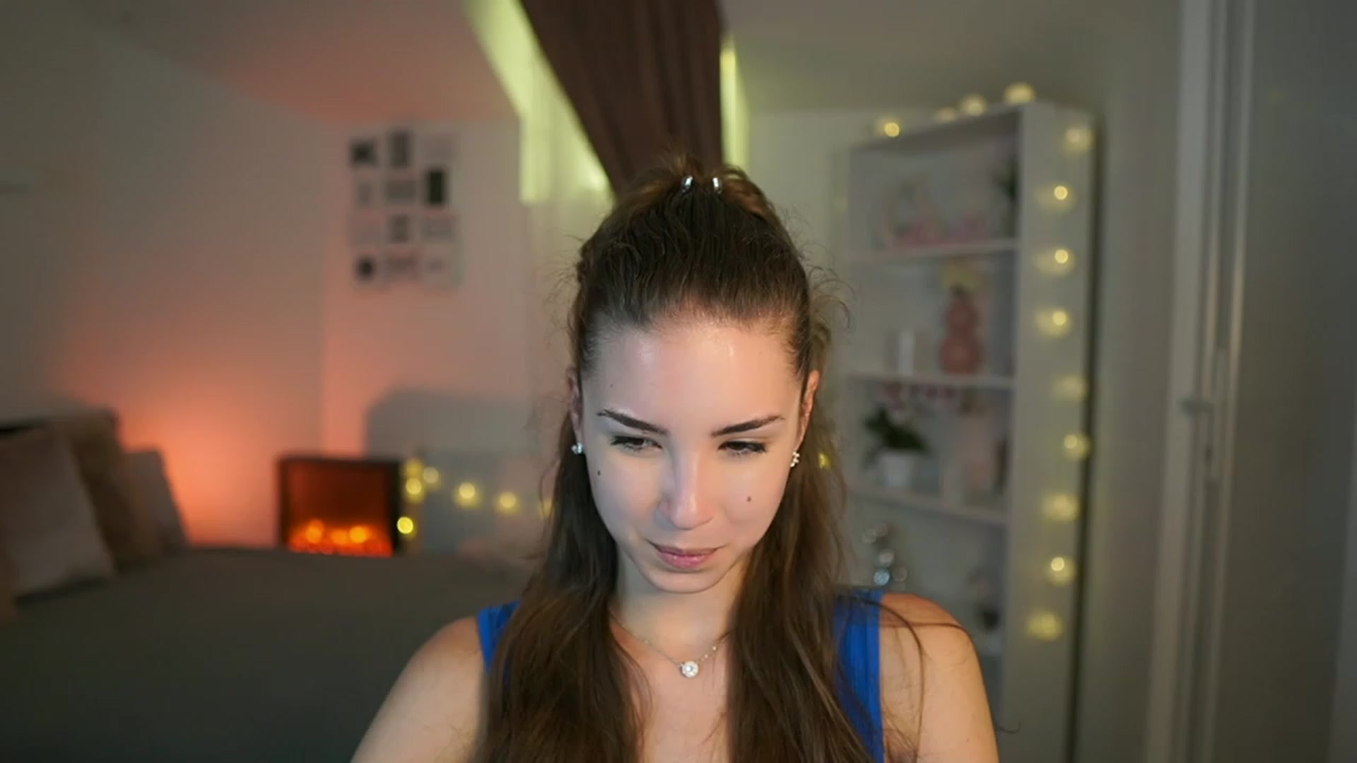 Gallery image thumbnail from Shy_jane's myfreecams stream on, 07/08/2023, 17:59 image 6 of 20