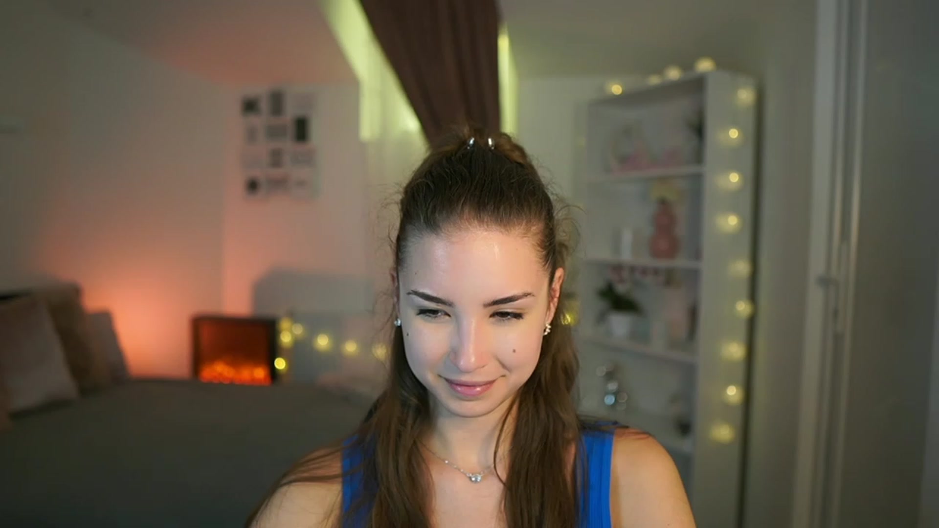 Gallery image thumbnail from Shy_jane's myfreecams stream on, 07/08/2023, 17:59 image 20 of 20
