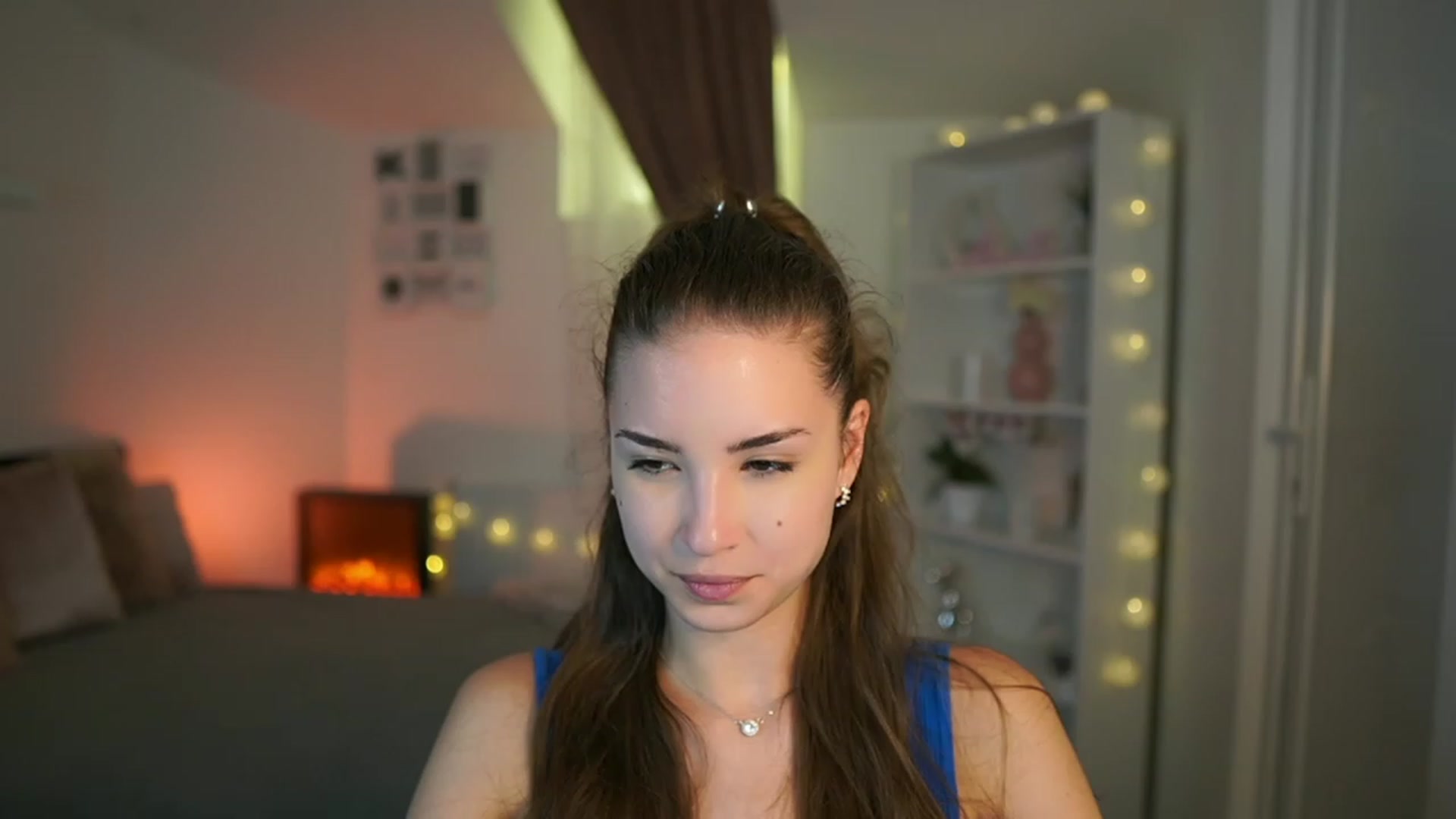 Gallery image thumbnail from Shy_jane's myfreecams stream on, 07/08/2023, 17:59 image 3 of 20