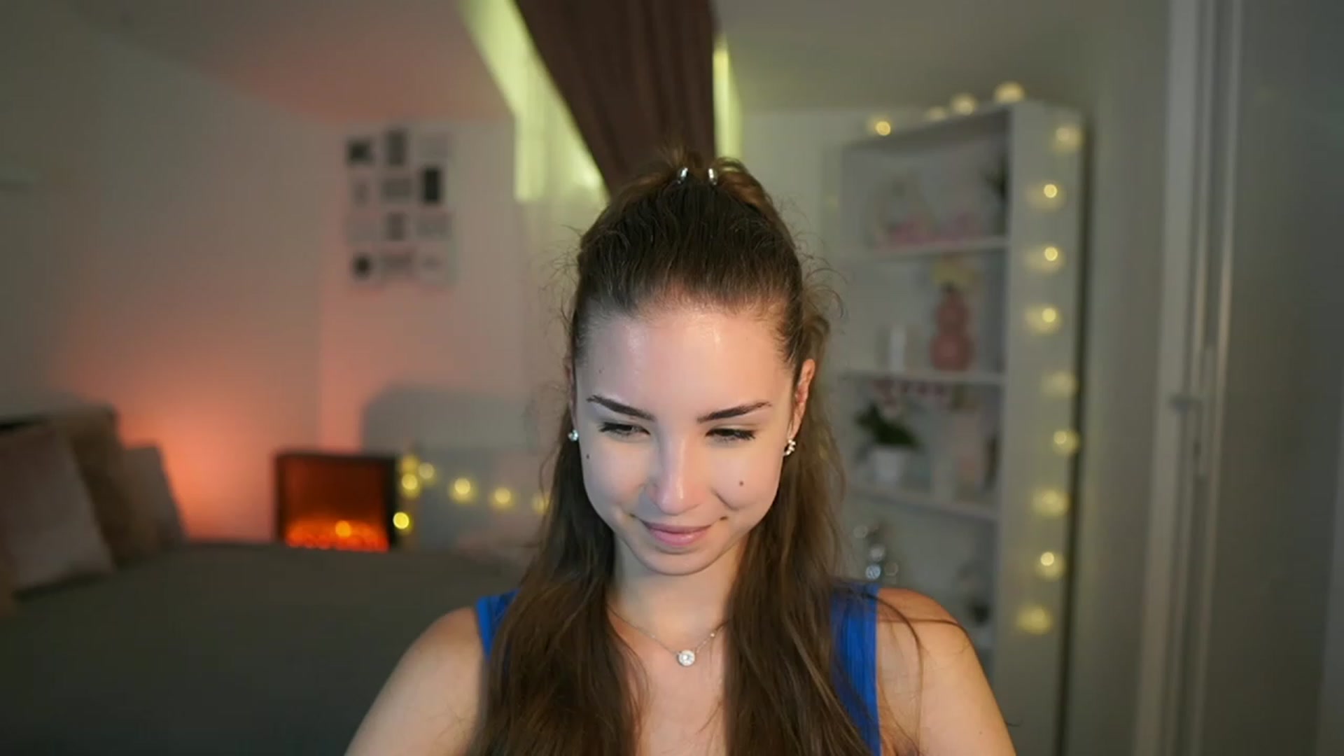 Gallery image thumbnail from Shy_jane's myfreecams stream on, 07/08/2023, 17:59 image 5 of 20
