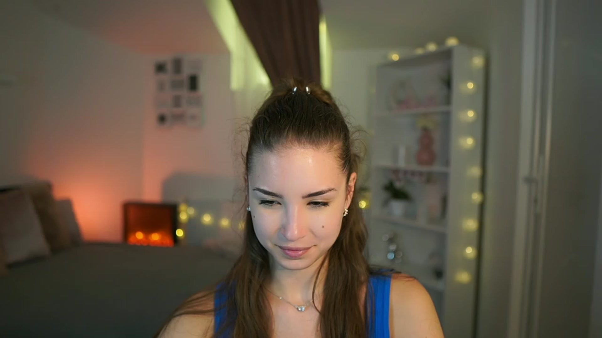 Gallery image thumbnail from Shy_jane's myfreecams stream on, 07/08/2023, 17:59 image 19 of 20