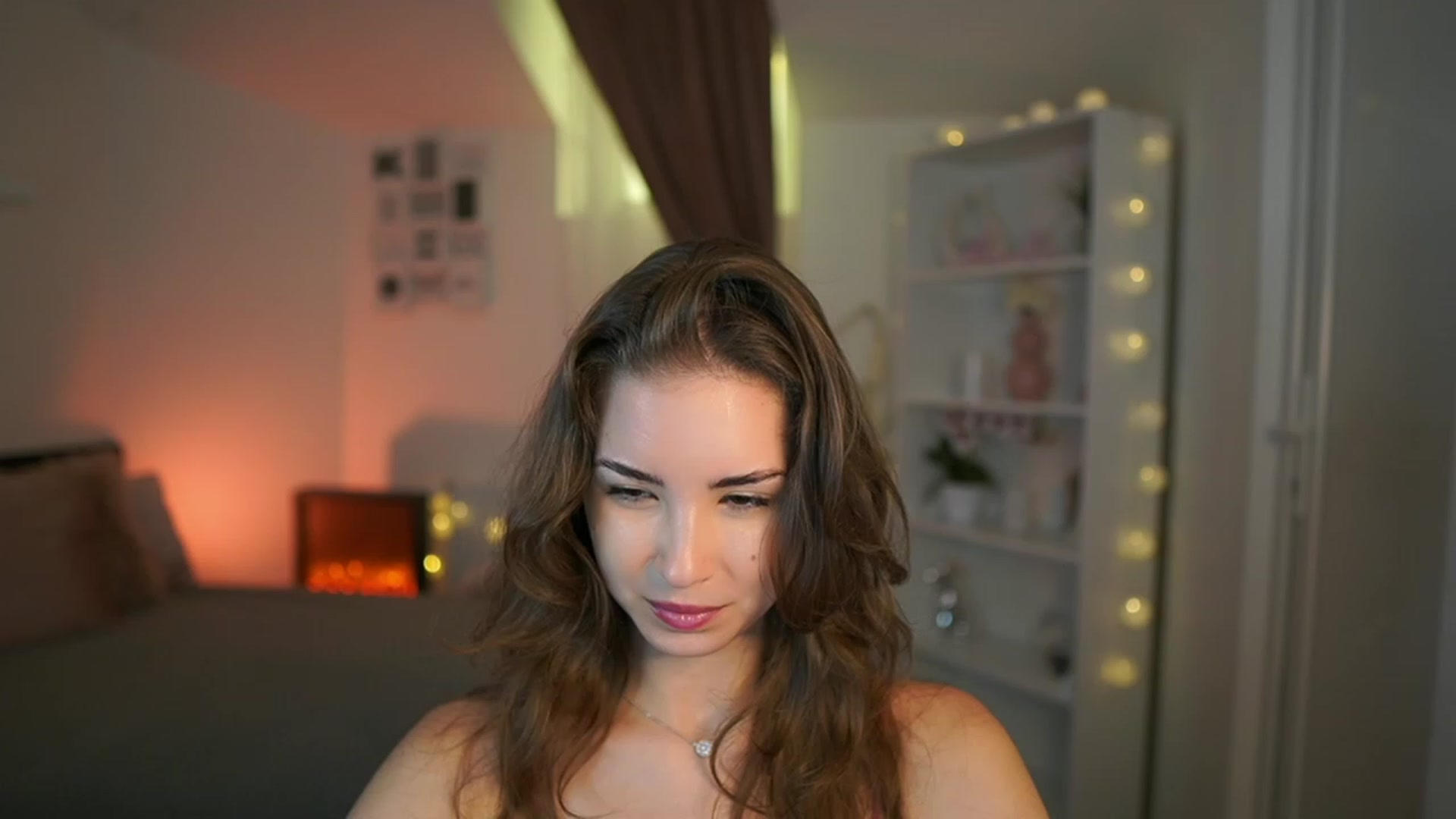 Gallery image thumbnail from Shy_jane's myfreecams stream on, 07/11/2023, 09:01 image 15 of 20