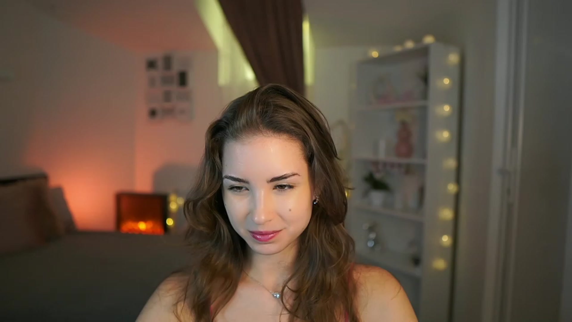 Gallery image thumbnail from Shy_jane's myfreecams stream on, 07/11/2023, 09:01 image 9 of 20
