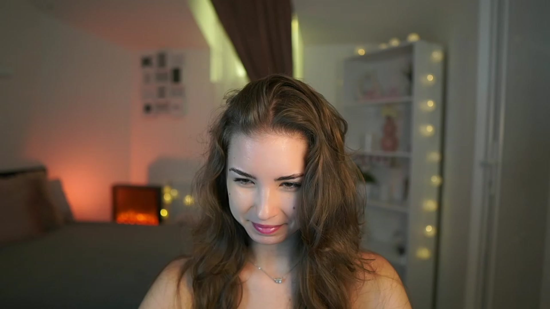 Gallery image thumbnail from Shy_jane's myfreecams stream on, 07/11/2023, 10:16 image 2 of 20