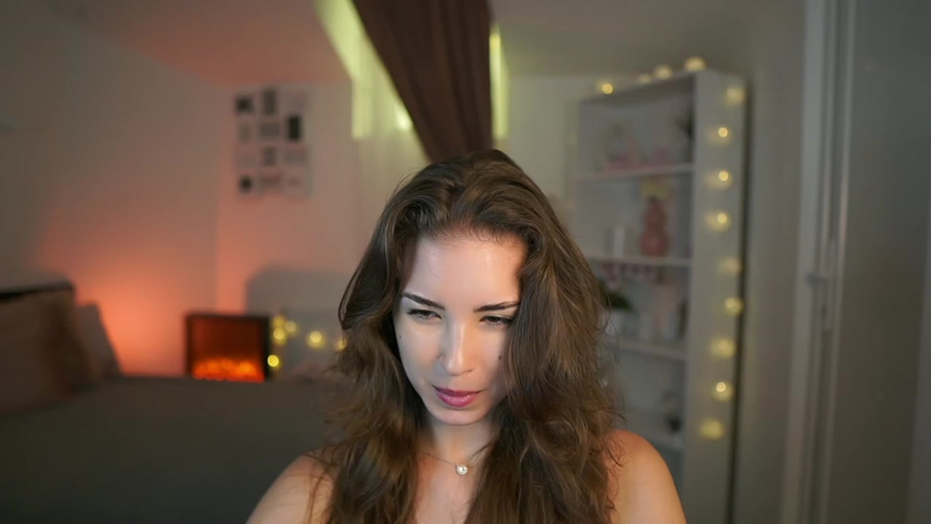 Gallery image thumbnail from Shy_jane's myfreecams stream on, 07/11/2023, 11:20 image 7 of 20