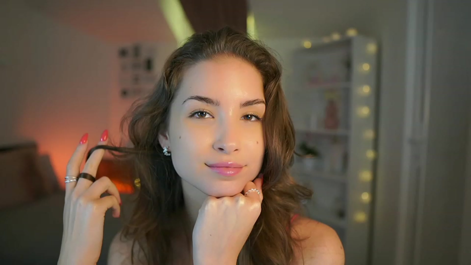 Gallery image thumbnail from Shy_jane's myfreecams stream on, 07/11/2023, 11:20 image 2 of 20