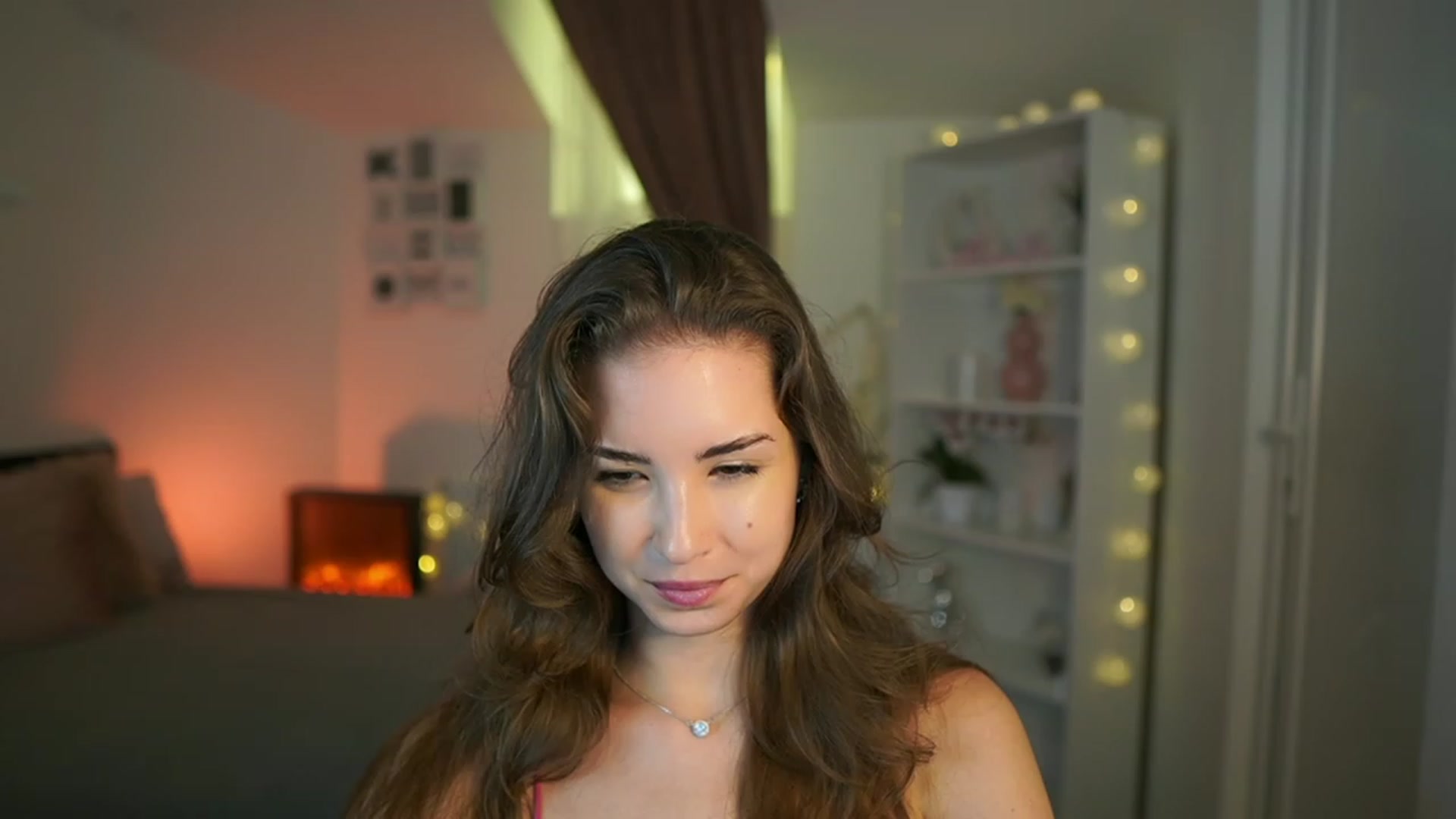 Gallery image thumbnail from Shy_jane's myfreecams stream on, 07/11/2023, 11:20 image 12 of 20