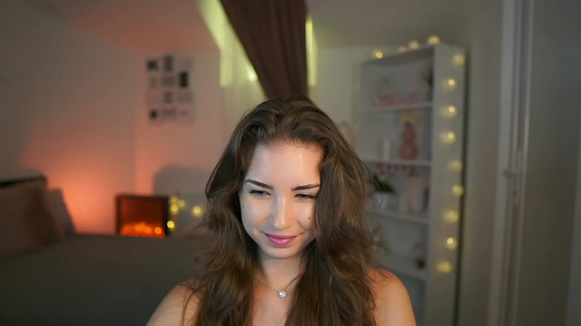 Gallery image thumbnail from Shy_jane's myfreecams stream on, 07/11/2023, 11:20 image 6 of 20