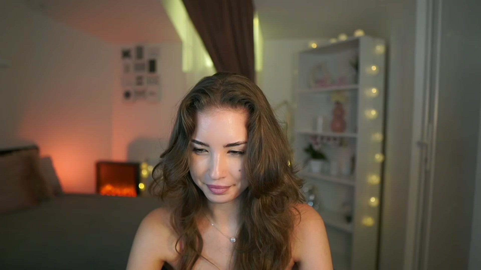Gallery image thumbnail from Shy_jane's myfreecams stream on, 07/11/2023, 12:44 image 3 of 20