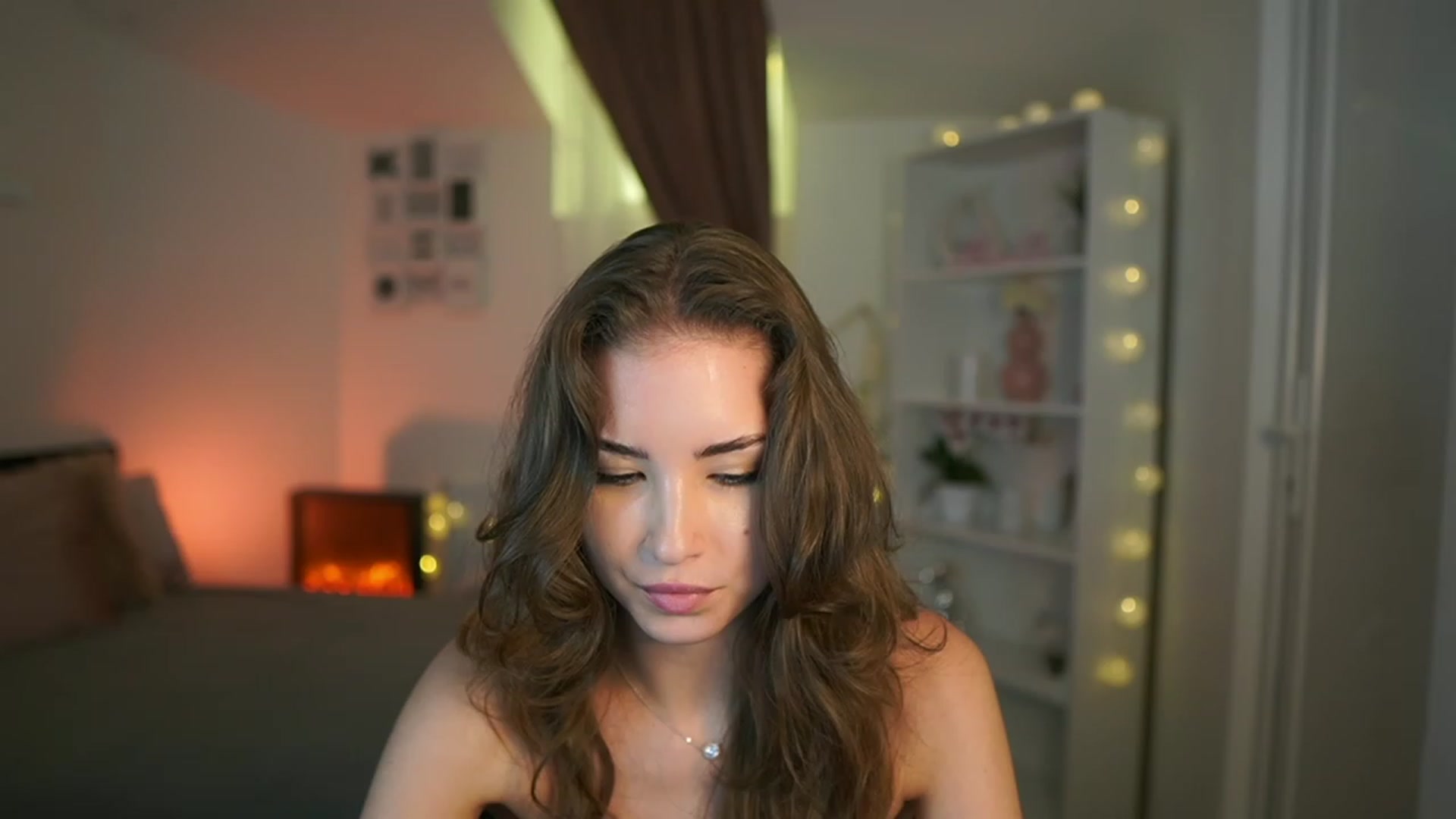 Gallery image thumbnail from Shy_jane's myfreecams stream on, 07/11/2023, 12:44 image 1 of 20
