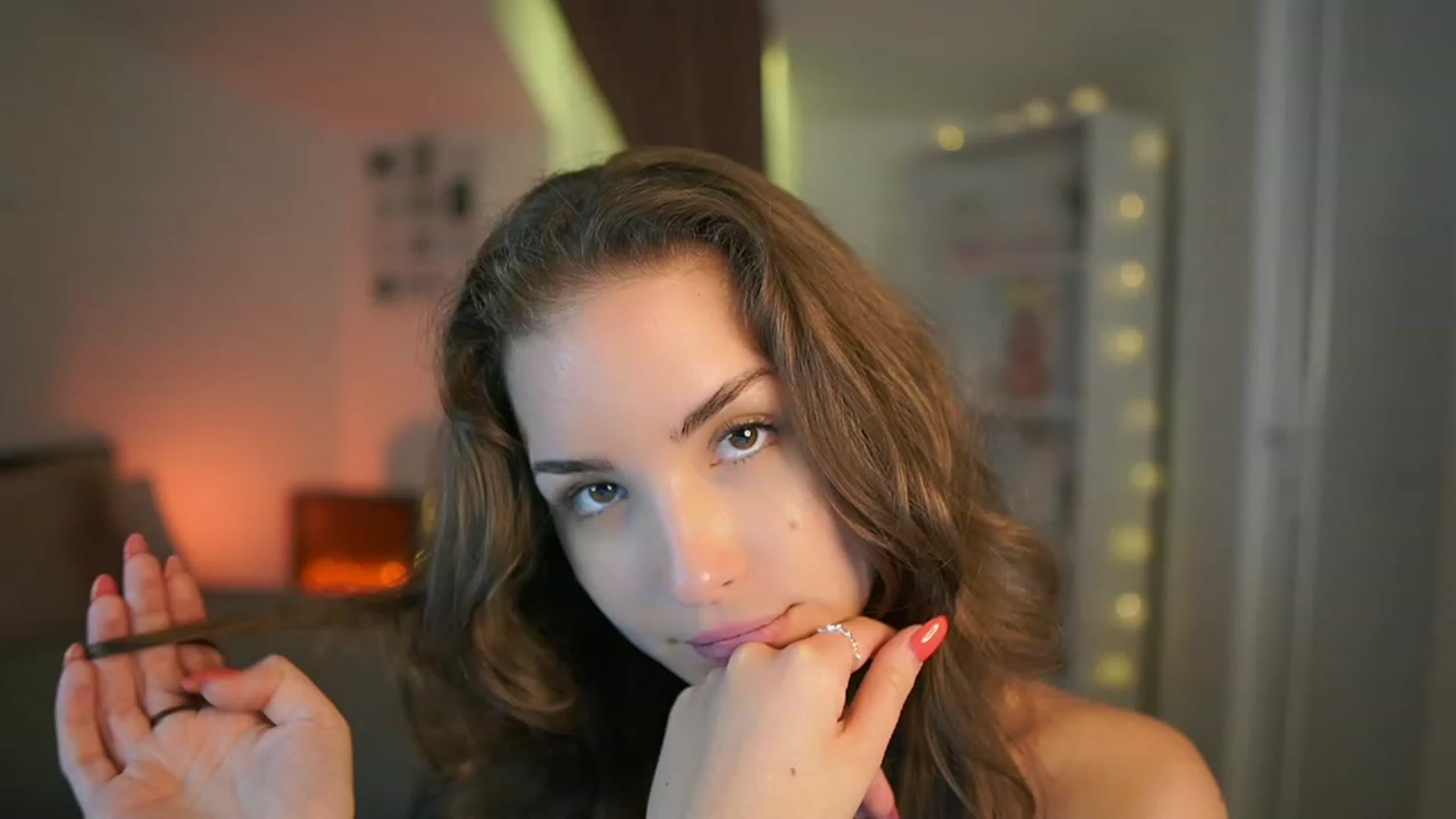 Gallery image thumbnail from Shy_jane's myfreecams stream on, 07/11/2023, 14:47 image 20 of 20
