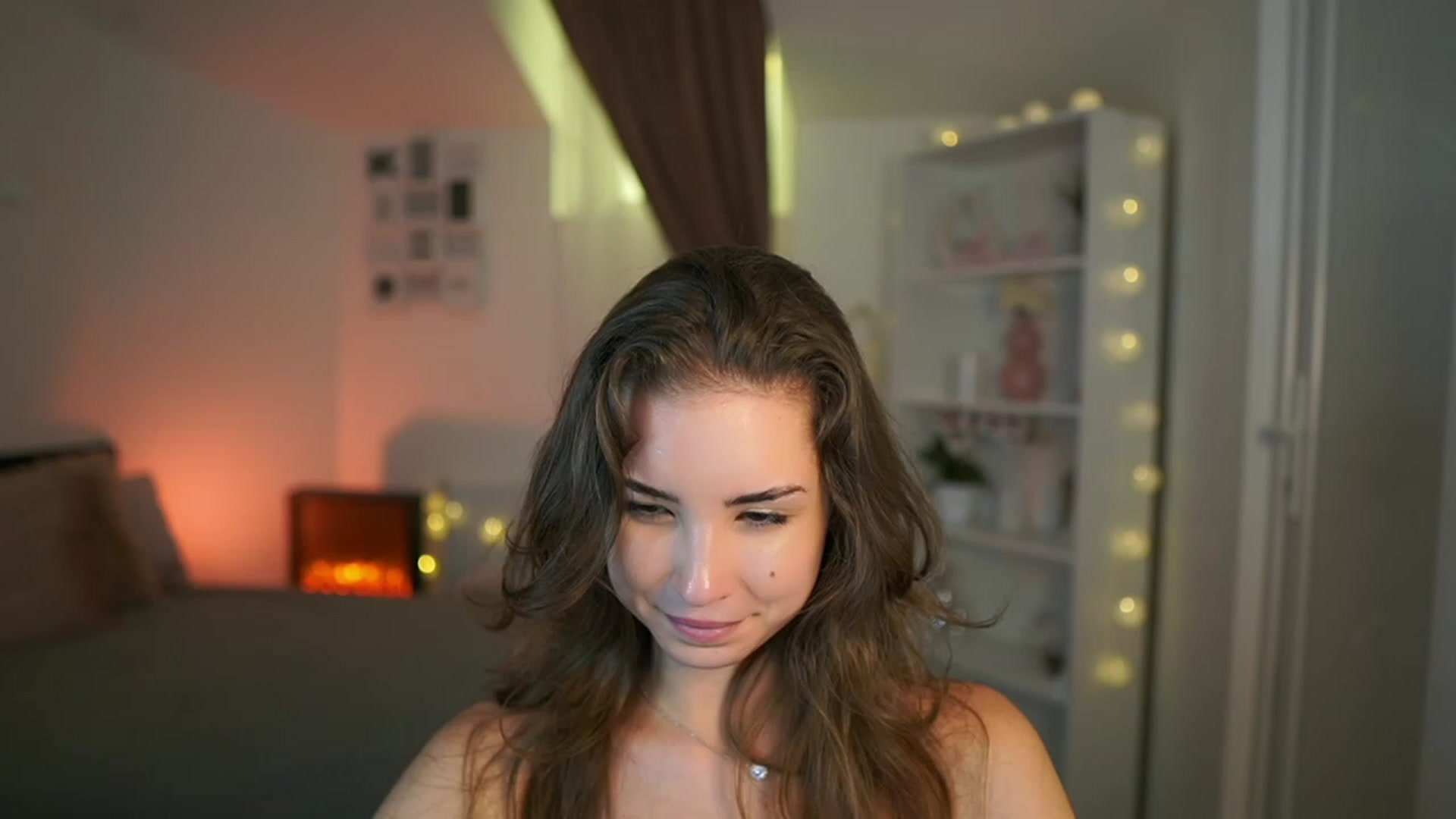 Gallery image thumbnail from Shy_jane's myfreecams stream on, 07/11/2023, 15:52 image 1 of 20