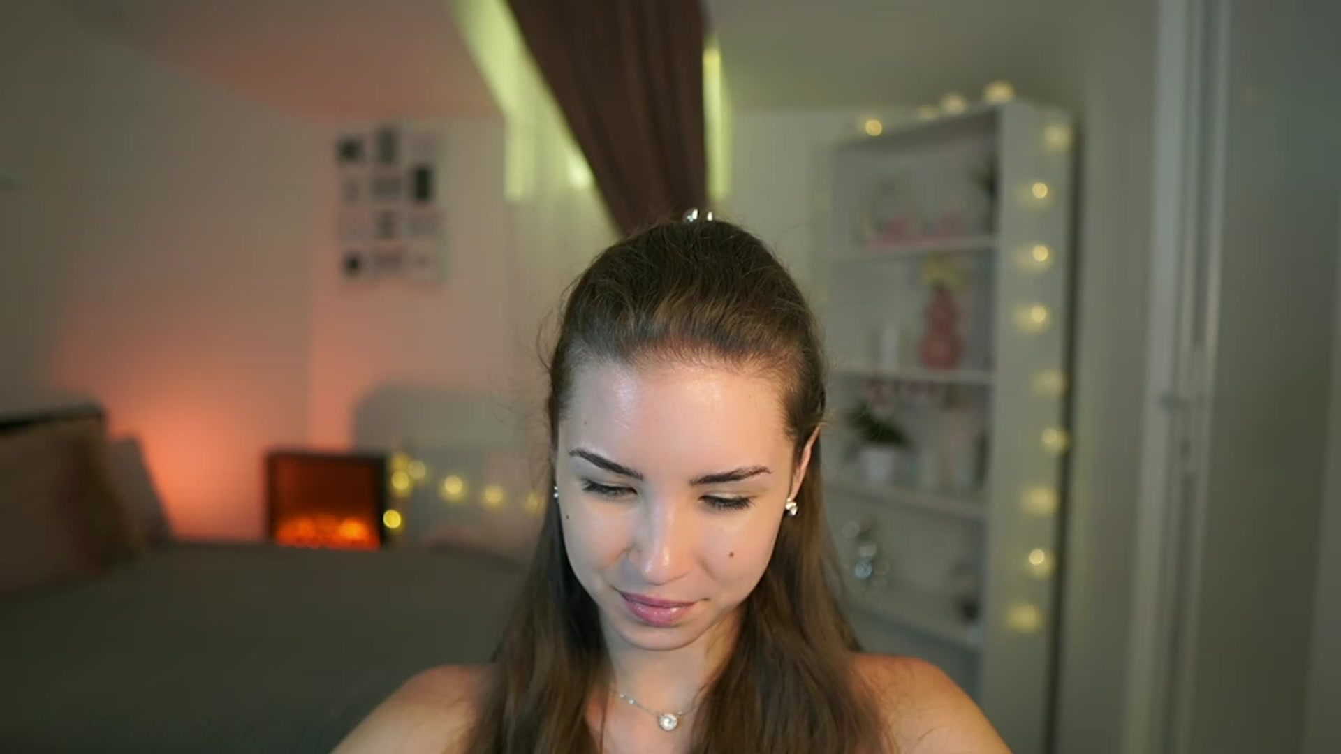 Gallery image thumbnail from Shy_jane's myfreecams stream on, 07/11/2023, 17:05 image 12 of 20