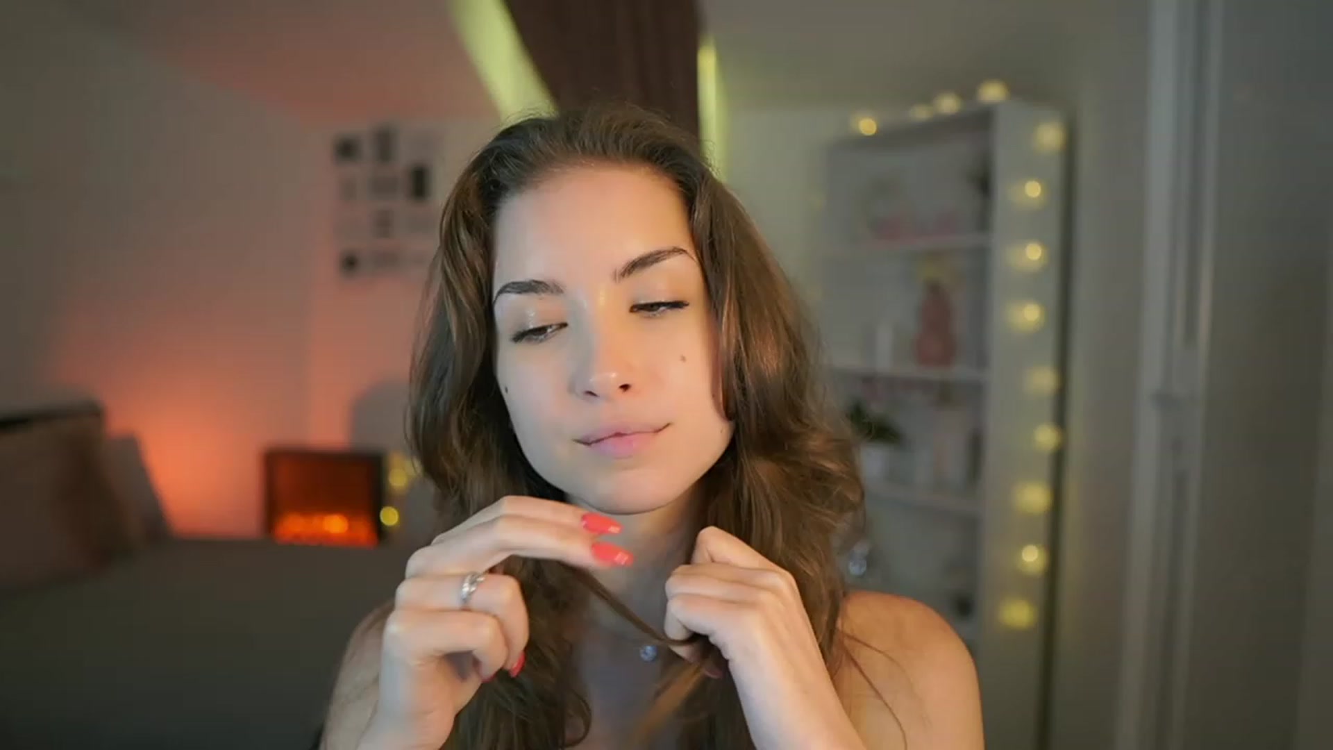 Gallery image thumbnail from Shy_jane's myfreecams stream on, 07/13/2023, 10:39 image 17 of 20