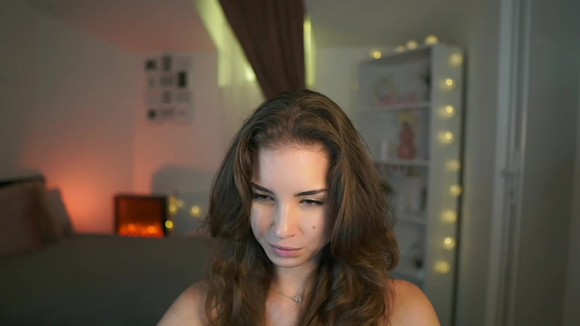 Gallery image thumbnail from Shy_jane's myfreecams stream on, 07/13/2023, 10:39 image 18 of 20