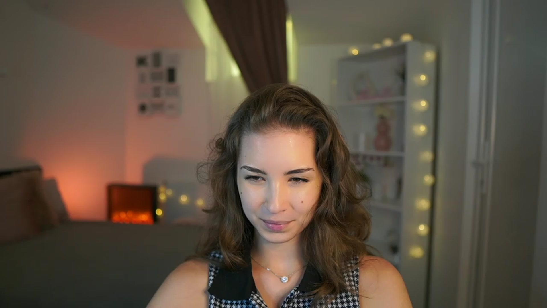 Gallery image thumbnail from Shy_jane's myfreecams stream on, 07/13/2023, 10:53 image 19 of 20