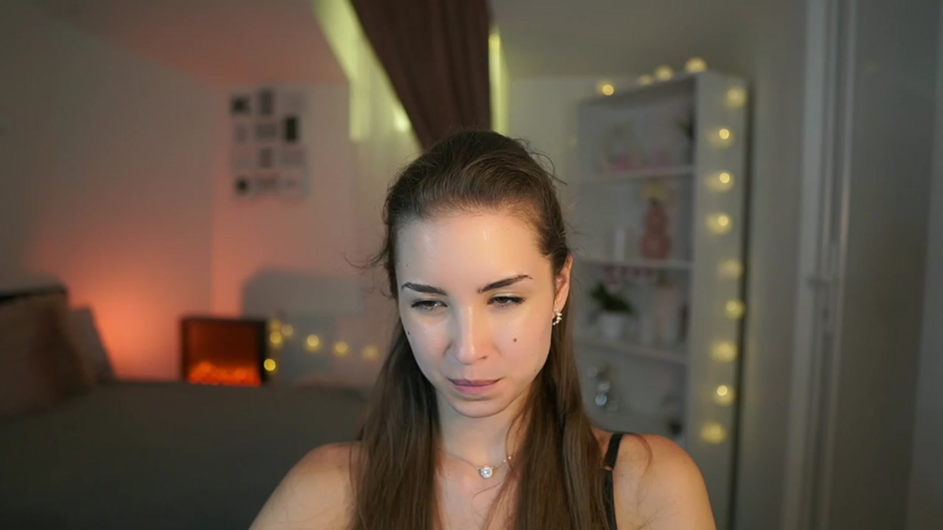 Gallery image thumbnail from Shy_jane's myfreecams stream on, 07/13/2023, 16:03 image 2 of 20