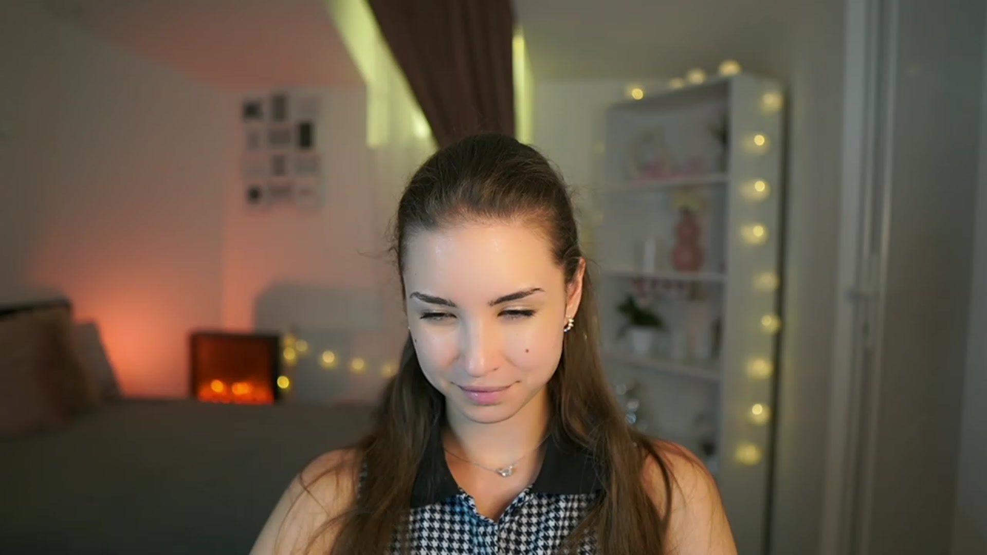 Gallery image thumbnail from Shy_jane's myfreecams stream on, 07/13/2023, 17:54 image 3 of 20