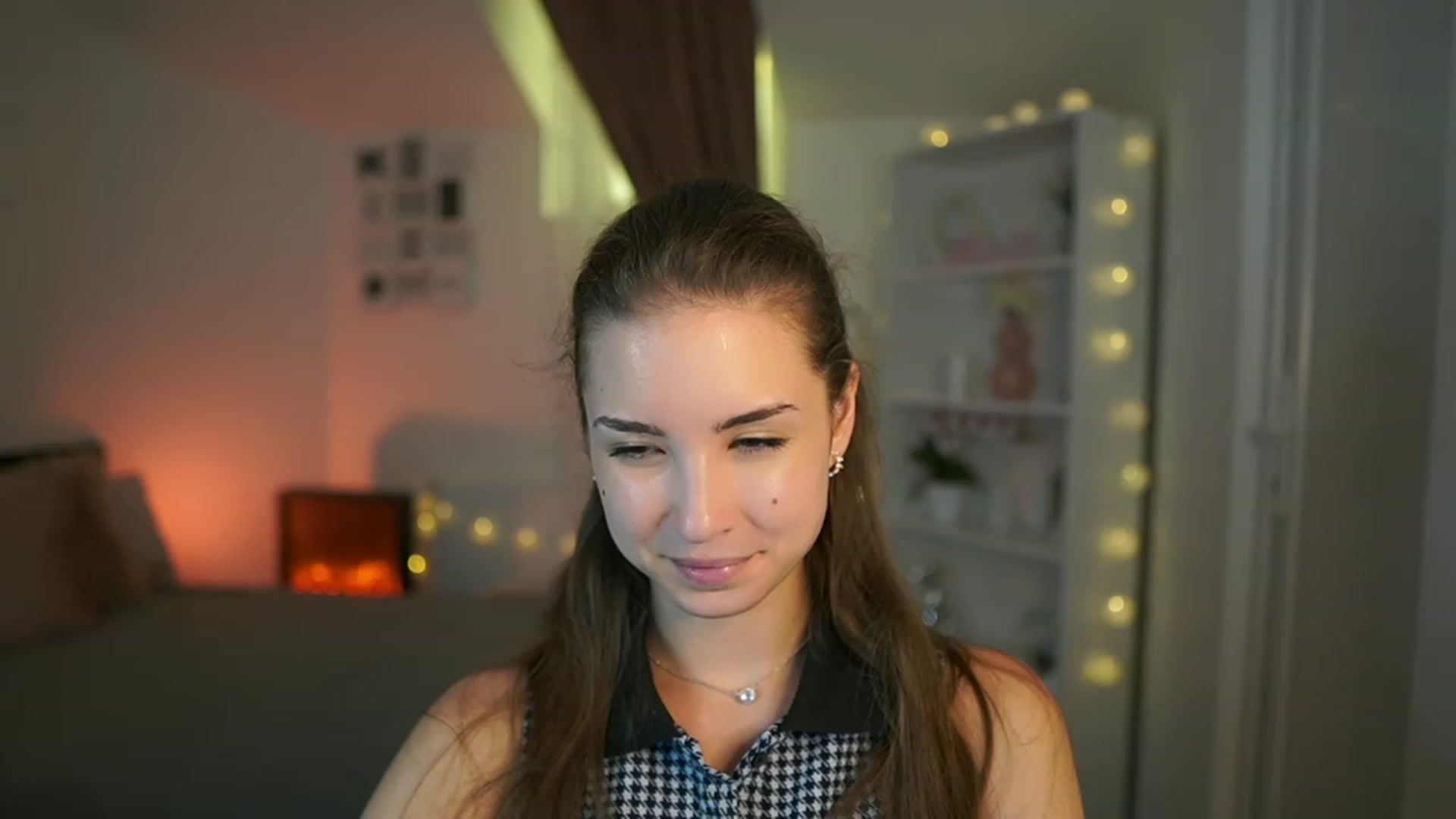 Gallery image thumbnail from Shy_jane's myfreecams stream on, 07/13/2023, 17:54 image 13 of 20