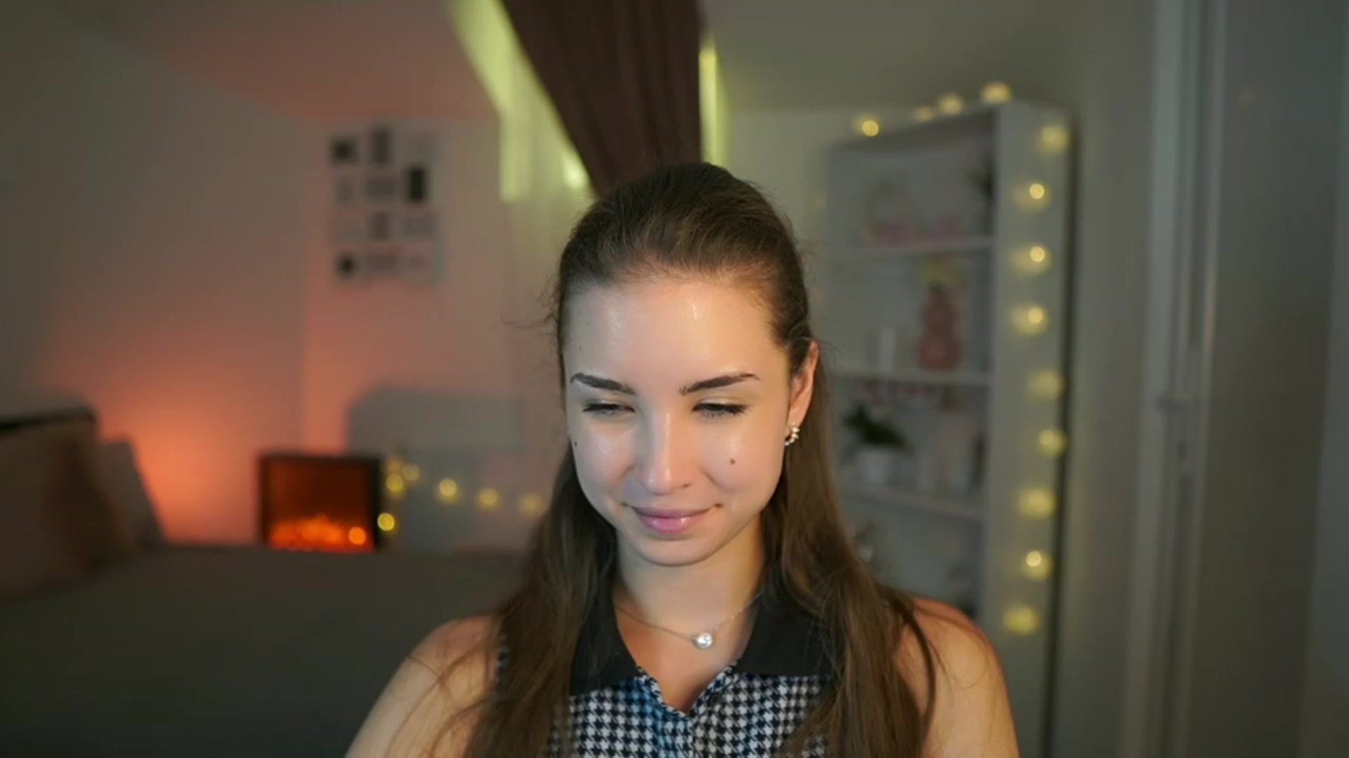 Gallery image thumbnail from Shy_jane's myfreecams stream on, 07/13/2023, 17:54 image 14 of 20