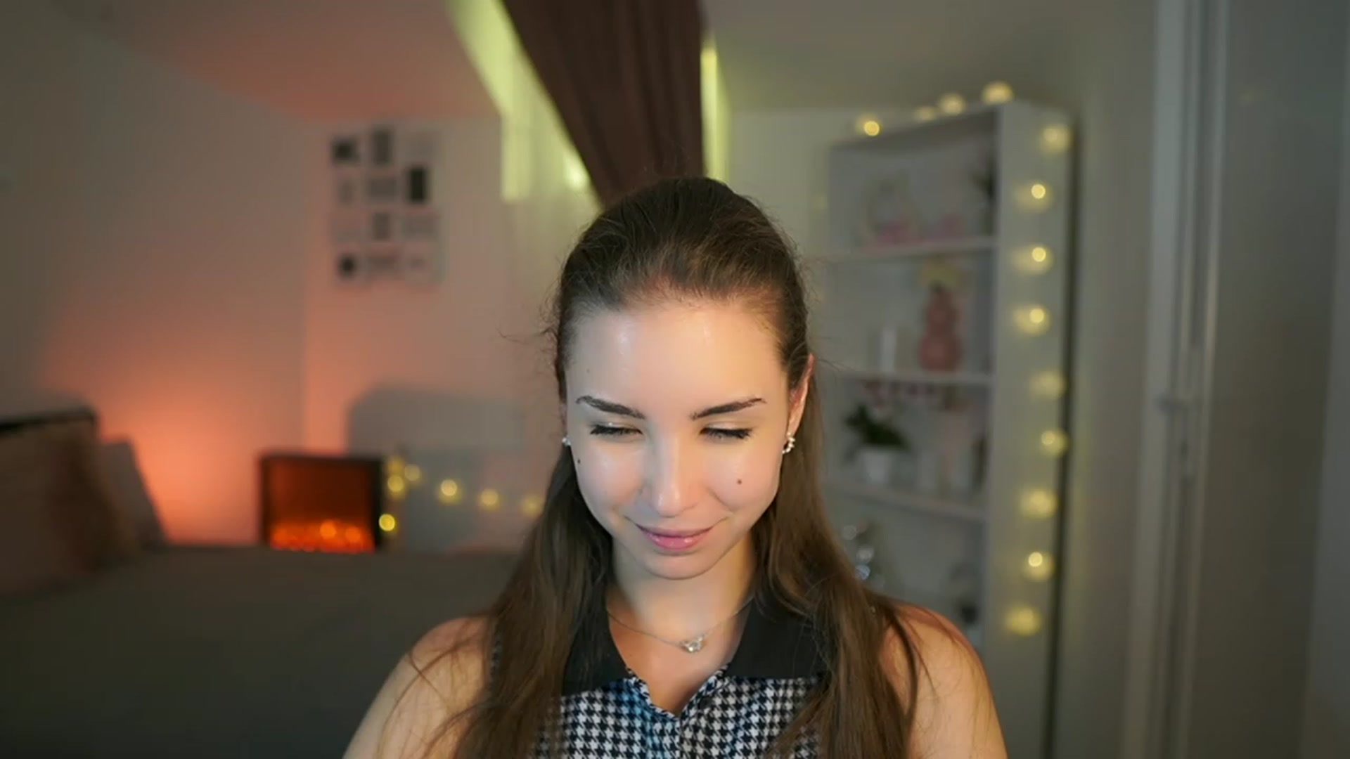 Gallery image thumbnail from Shy_jane's myfreecams stream on, 07/13/2023, 17:54 image 9 of 20