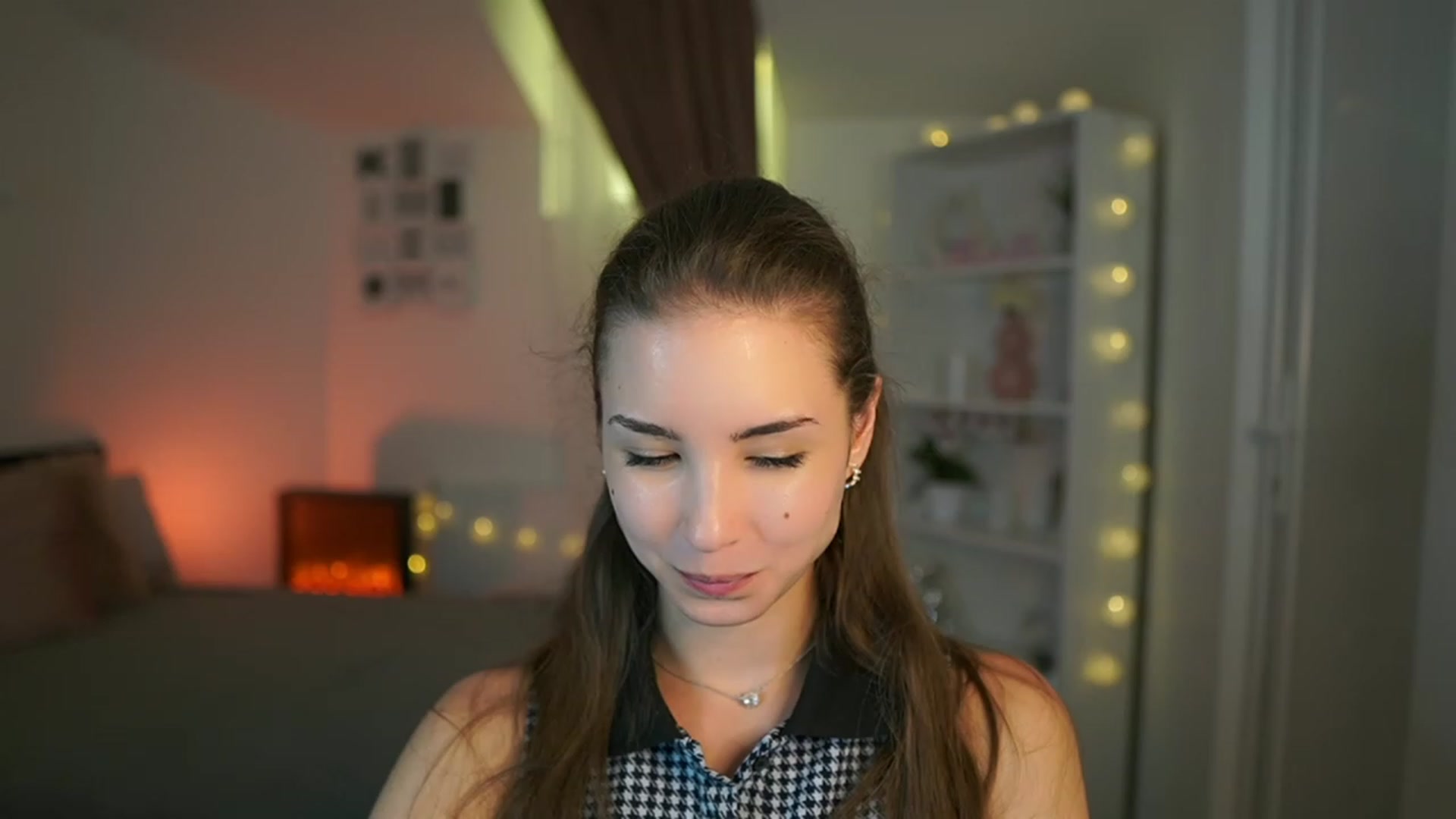 Gallery image thumbnail from Shy_jane's myfreecams stream on, 07/13/2023, 17:54 image 12 of 20