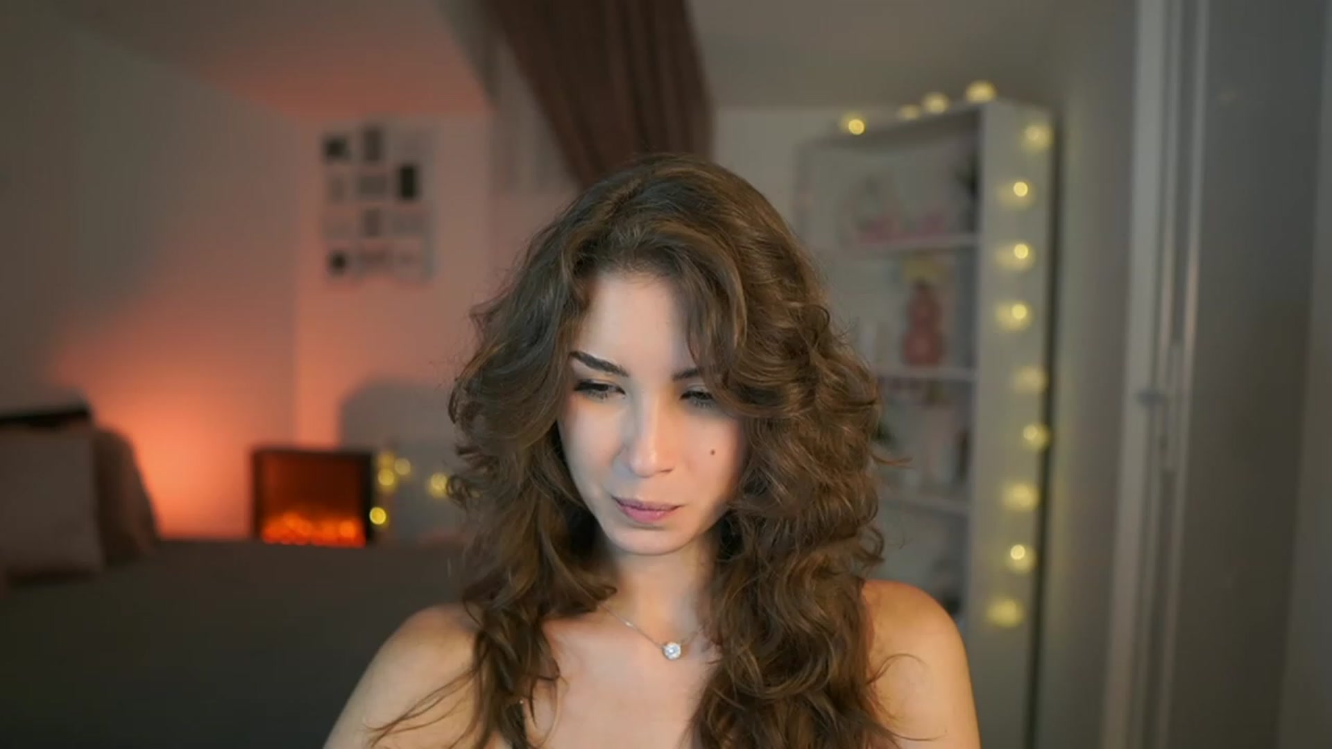 Gallery image thumbnail from Shy_jane's myfreecams stream on, 07/14/2023, 18:00 image 11 of 20