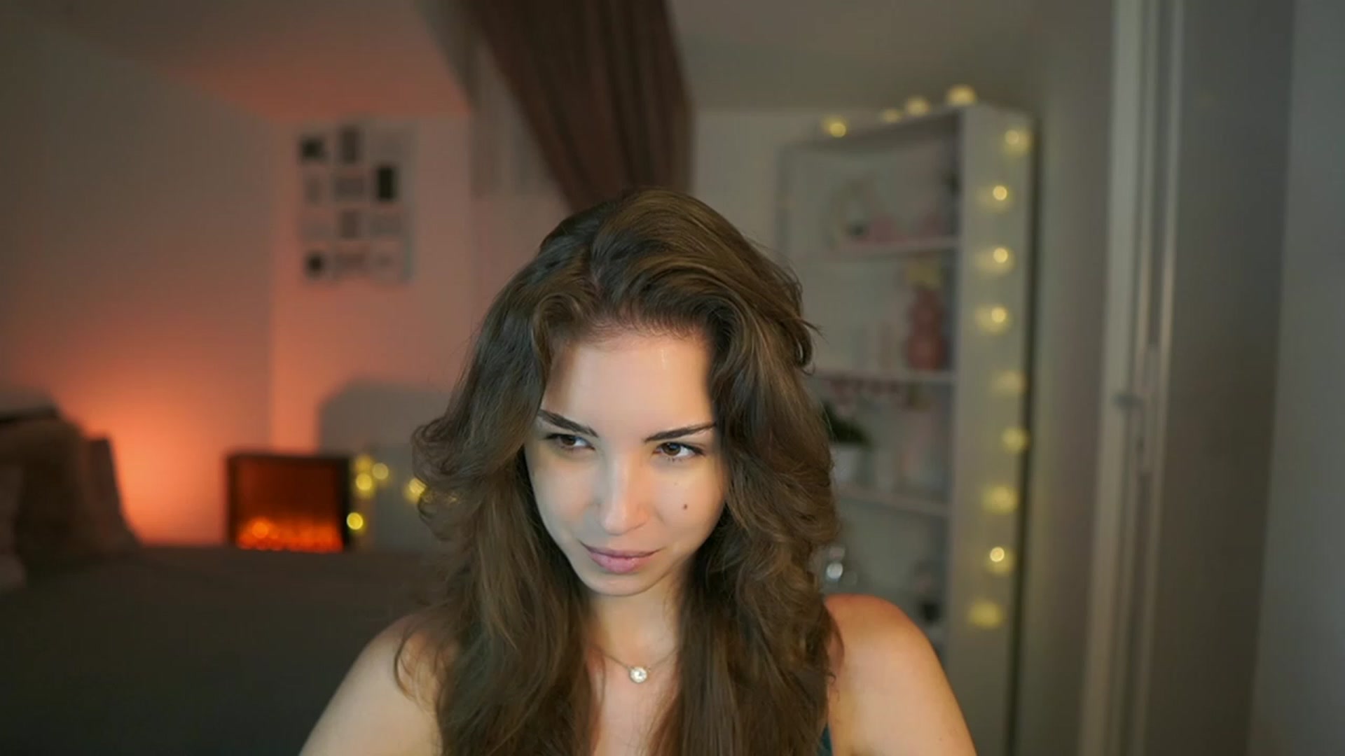 Gallery image thumbnail from Shy_jane's myfreecams stream on, 07/23/2023, 10:06 image 8 of 20