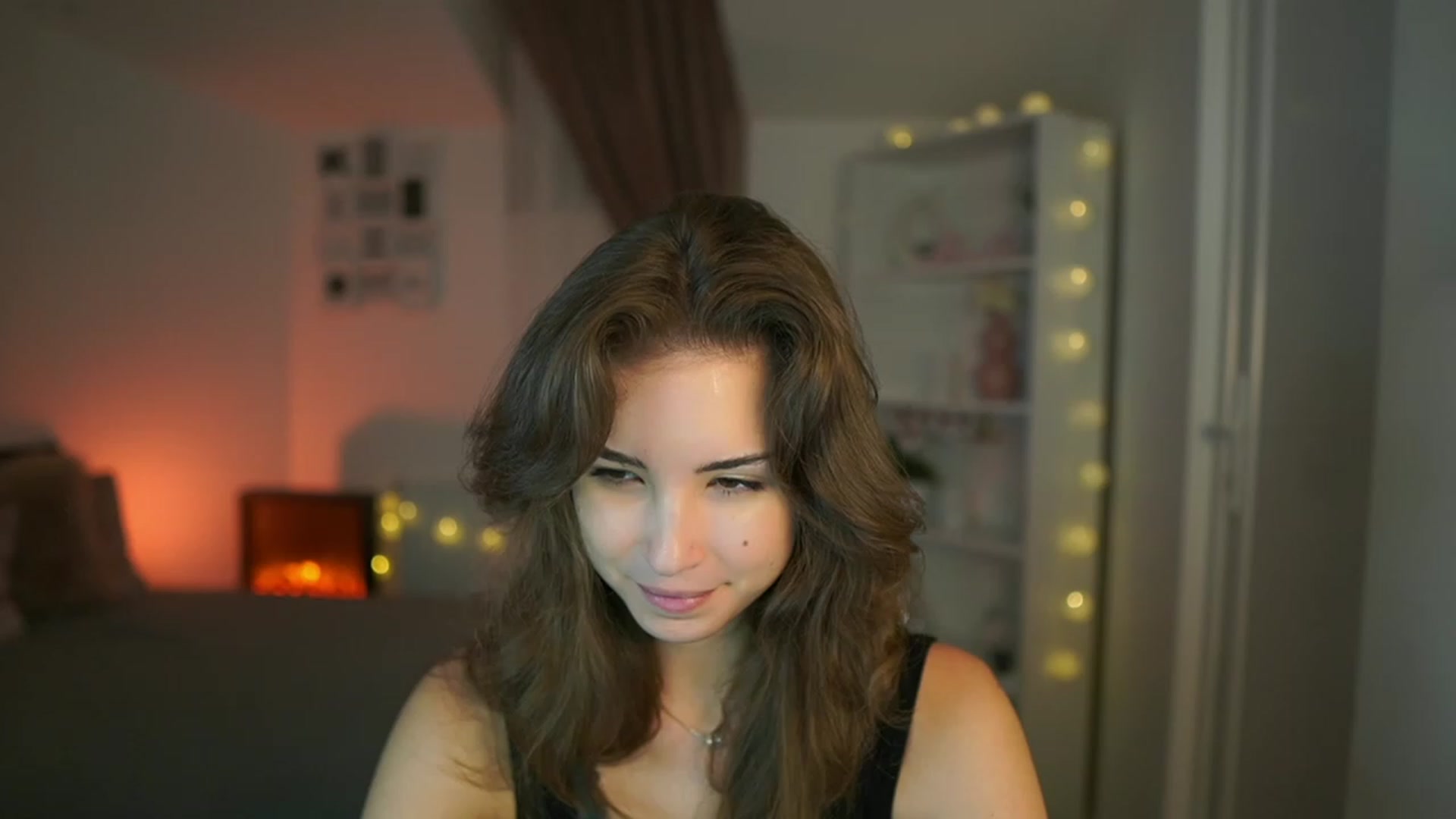 Gallery image thumbnail from Shy_jane's myfreecams stream on, 07/23/2023, 12:09 image 4 of 20