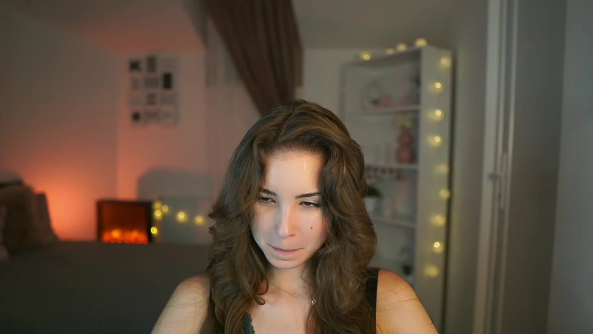 Gallery image thumbnail from Shy_jane's myfreecams stream on, 07/23/2023, 14:05 image 2 of 20