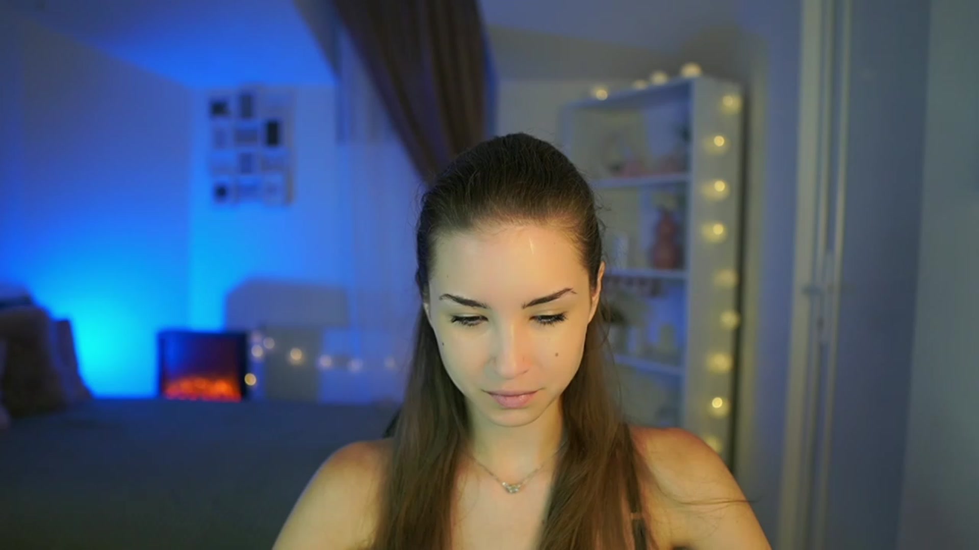 Gallery image thumbnail from Shy_jane's myfreecams stream on, 07/25/2023, 08:50 image 20 of 20