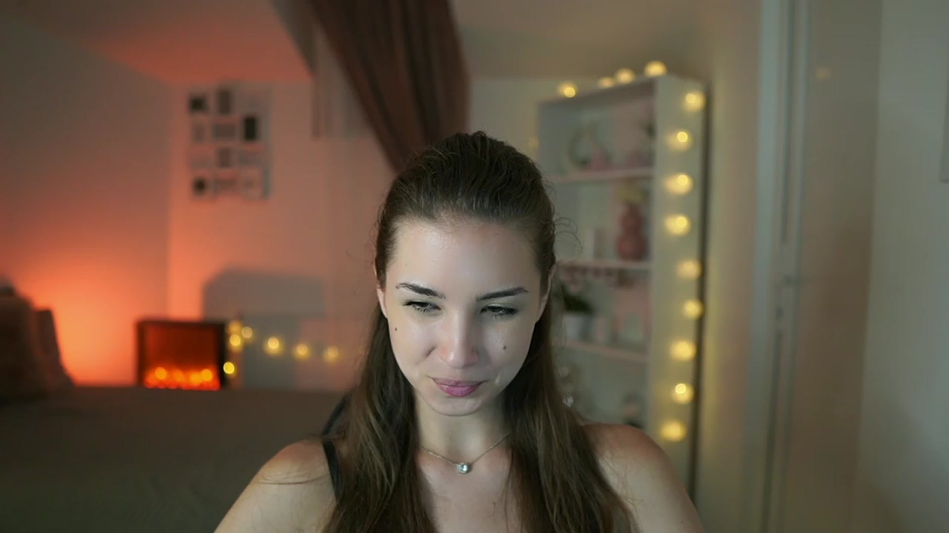 Gallery image thumbnail from Shy_jane's myfreecams stream on, 07/25/2023, 15:56 image 1 of 20