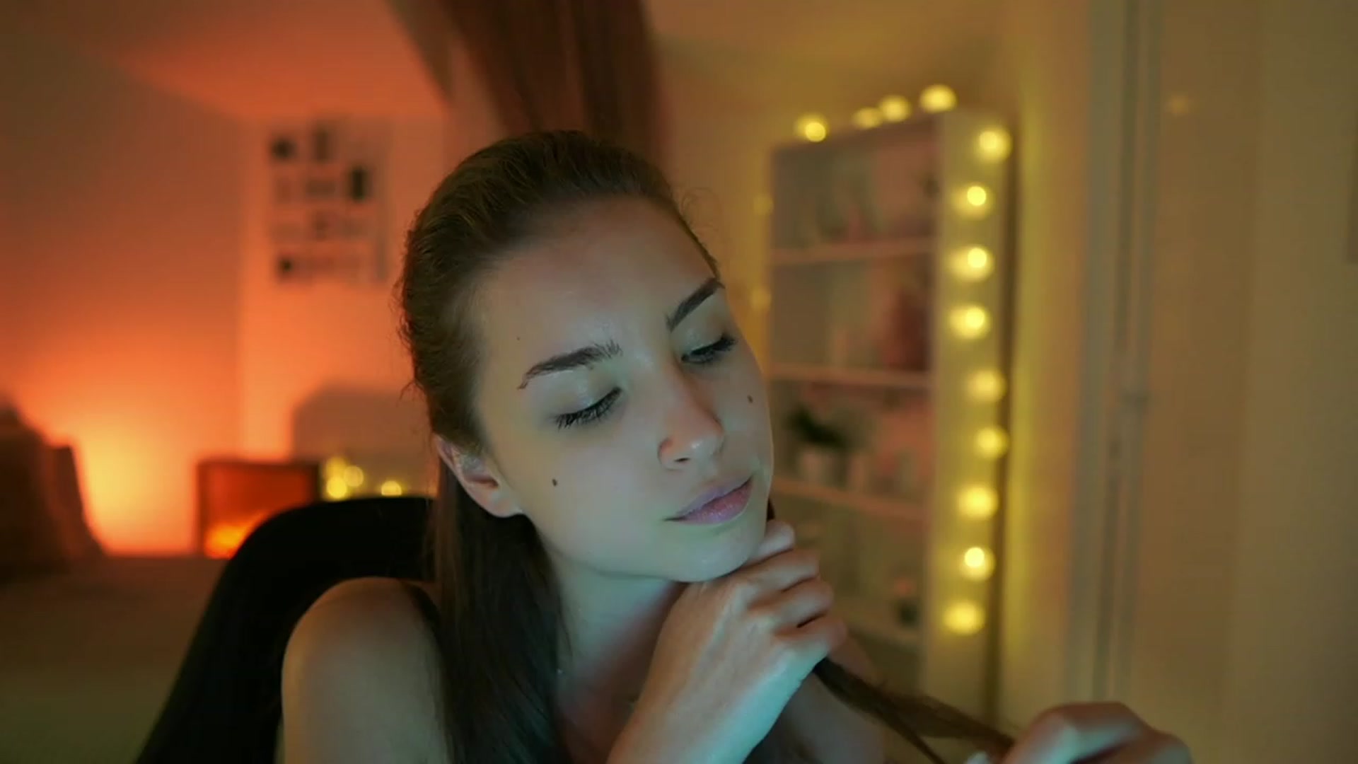 Gallery image thumbnail from Shy_jane's myfreecams stream on, 07/25/2023, 15:56 image 8 of 20