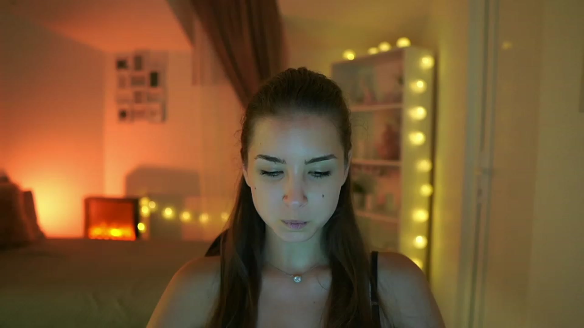 Gallery image thumbnail from Shy_jane's myfreecams stream on, 07/25/2023, 15:56 image 13 of 20
