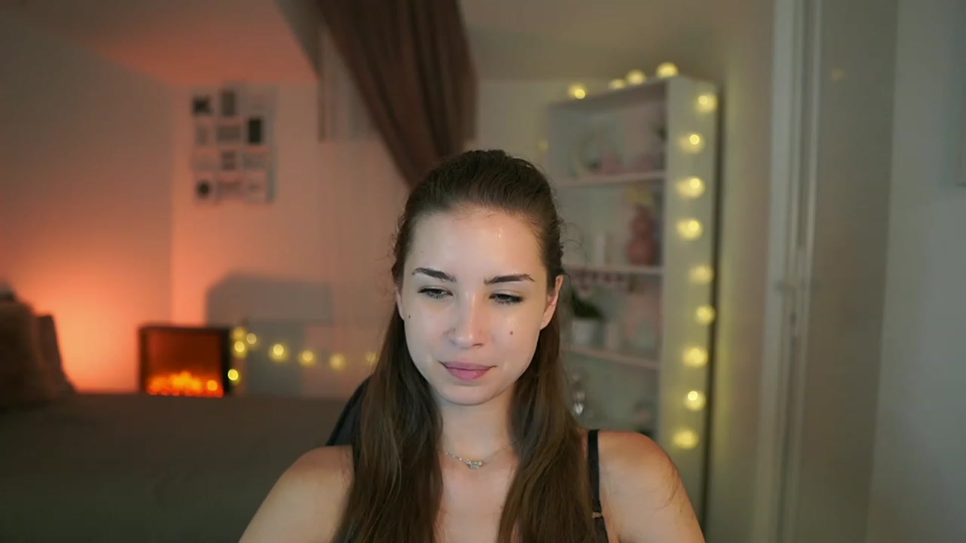 Gallery image thumbnail from Shy_jane's myfreecams stream on, 07/25/2023, 16:56 image 12 of 20