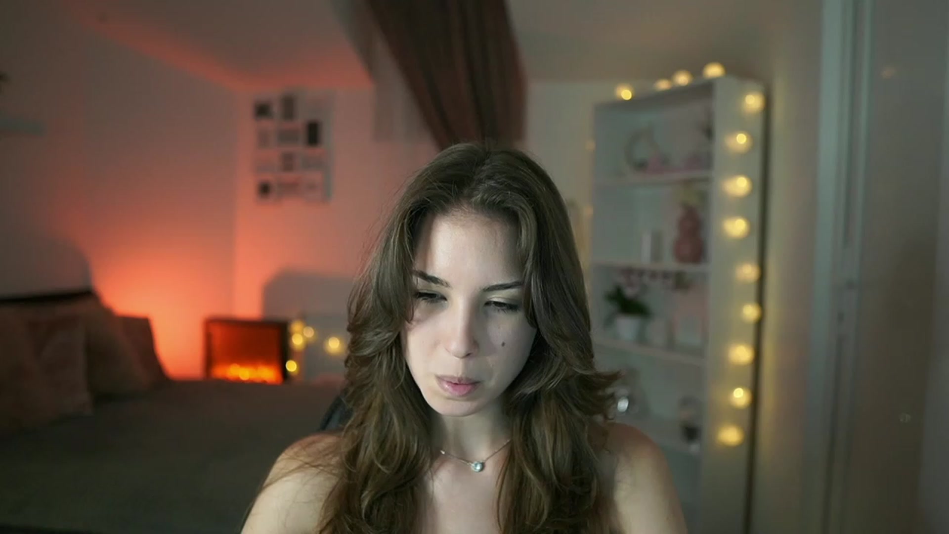Gallery image thumbnail from Shy_jane's myfreecams stream on, 07/27/2023, 13:57 image 3 of 20