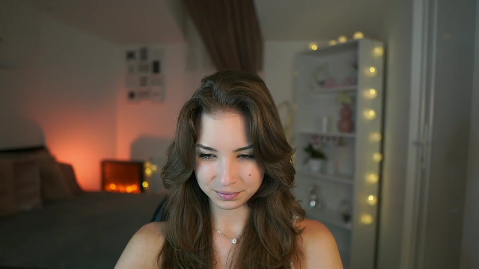 Gallery image thumbnail from Shy_jane's myfreecams stream on, 07/27/2023, 15:48 image 14 of 20