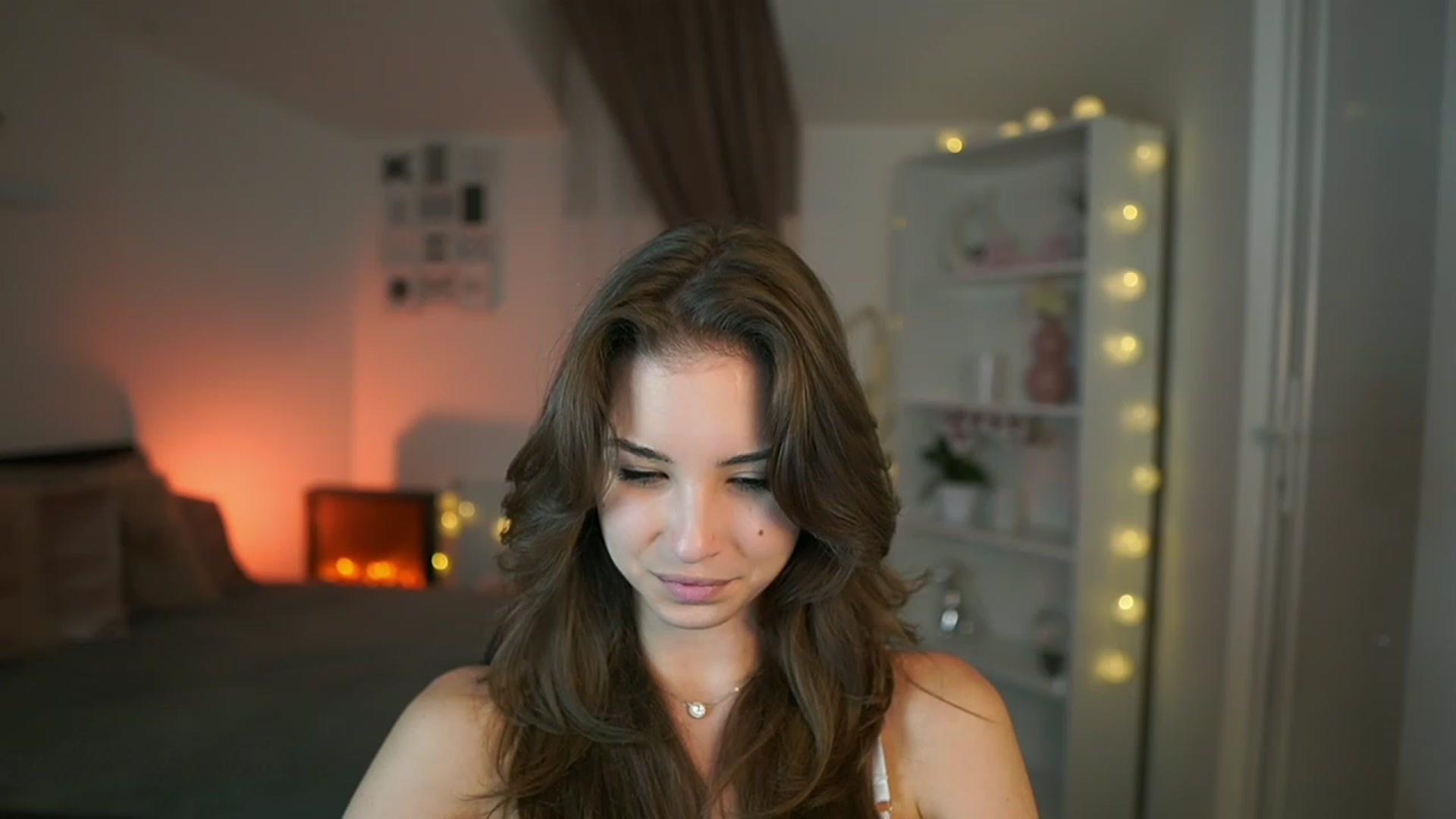 Gallery image thumbnail from Shy_jane's myfreecams stream on, 07/27/2023, 16:01 image 19 of 20