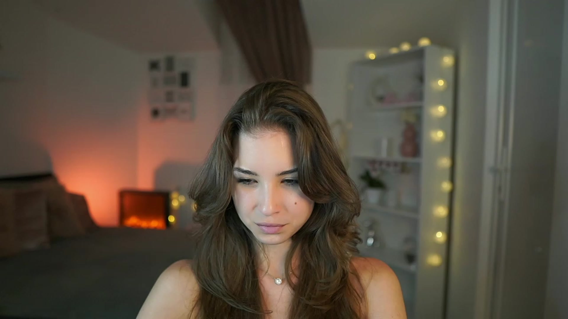 Gallery image thumbnail from Shy_jane's myfreecams stream on, 07/27/2023, 17:30 image 8 of 20