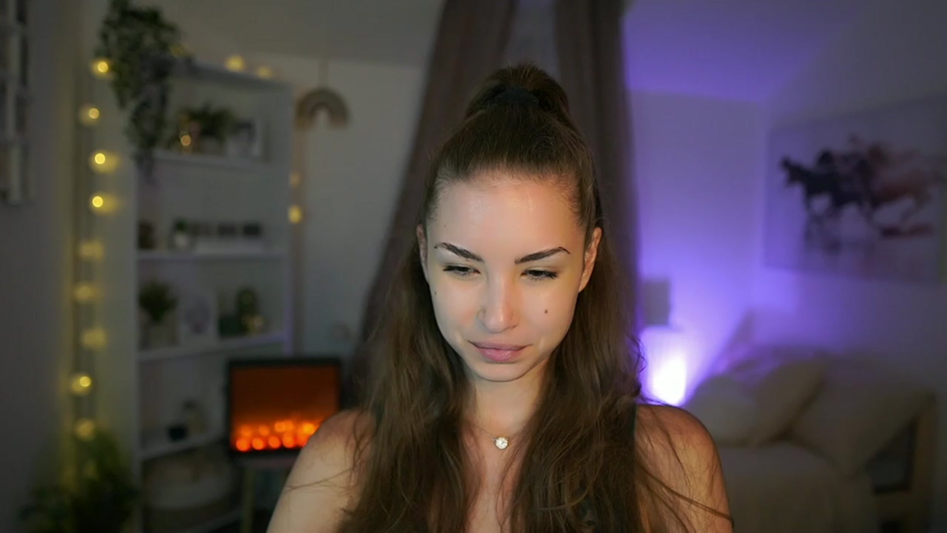 Gallery image thumbnail from Shy_jane's myfreecams stream on, 07/30/2023, 12:01 image 12 of 20
