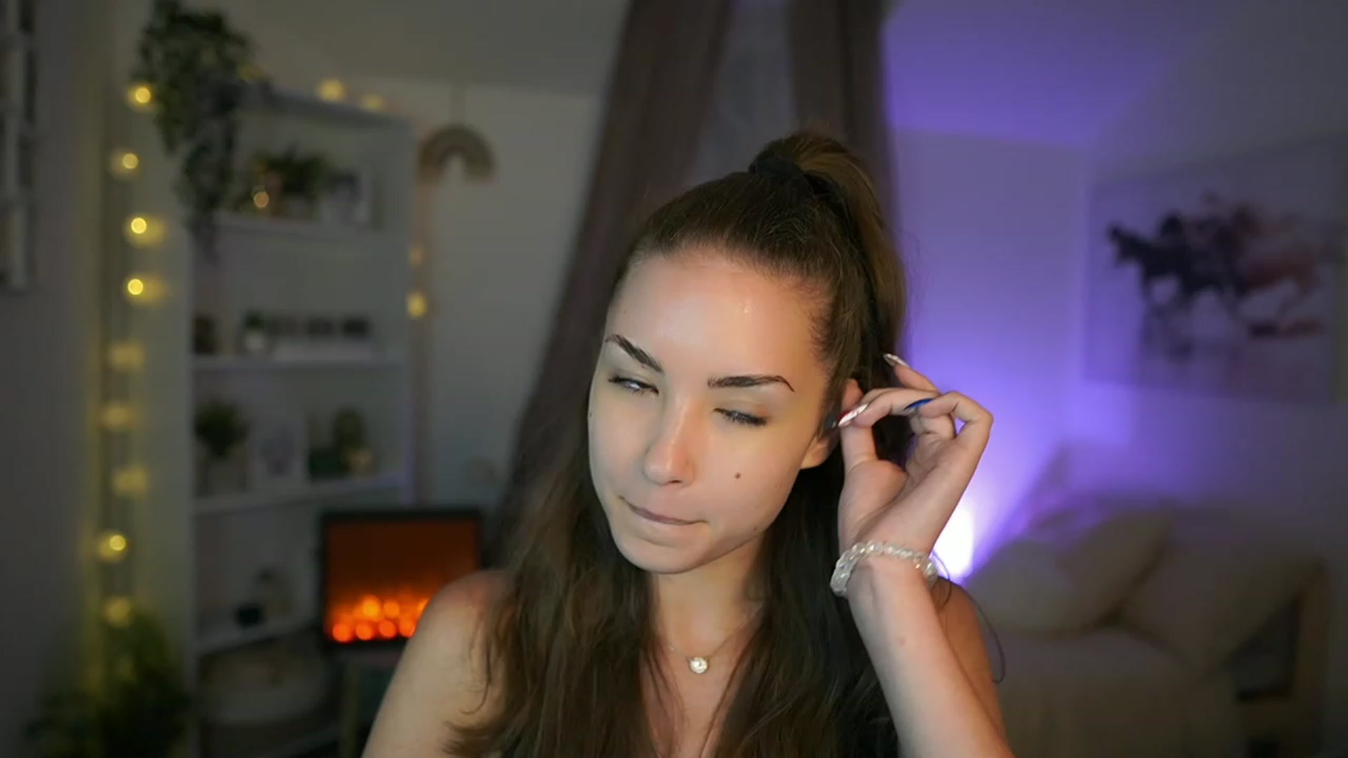 Gallery image thumbnail from Shy_jane's myfreecams stream on, 07/30/2023, 12:43 image 3 of 20