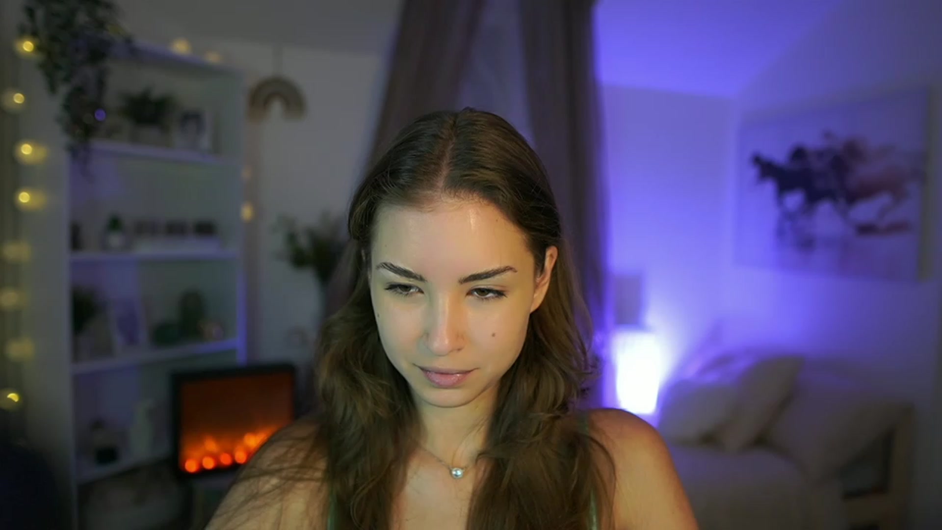 Gallery image thumbnail from Shy_jane's myfreecams stream on, 08/03/2023, 09:46 image 2 of 20