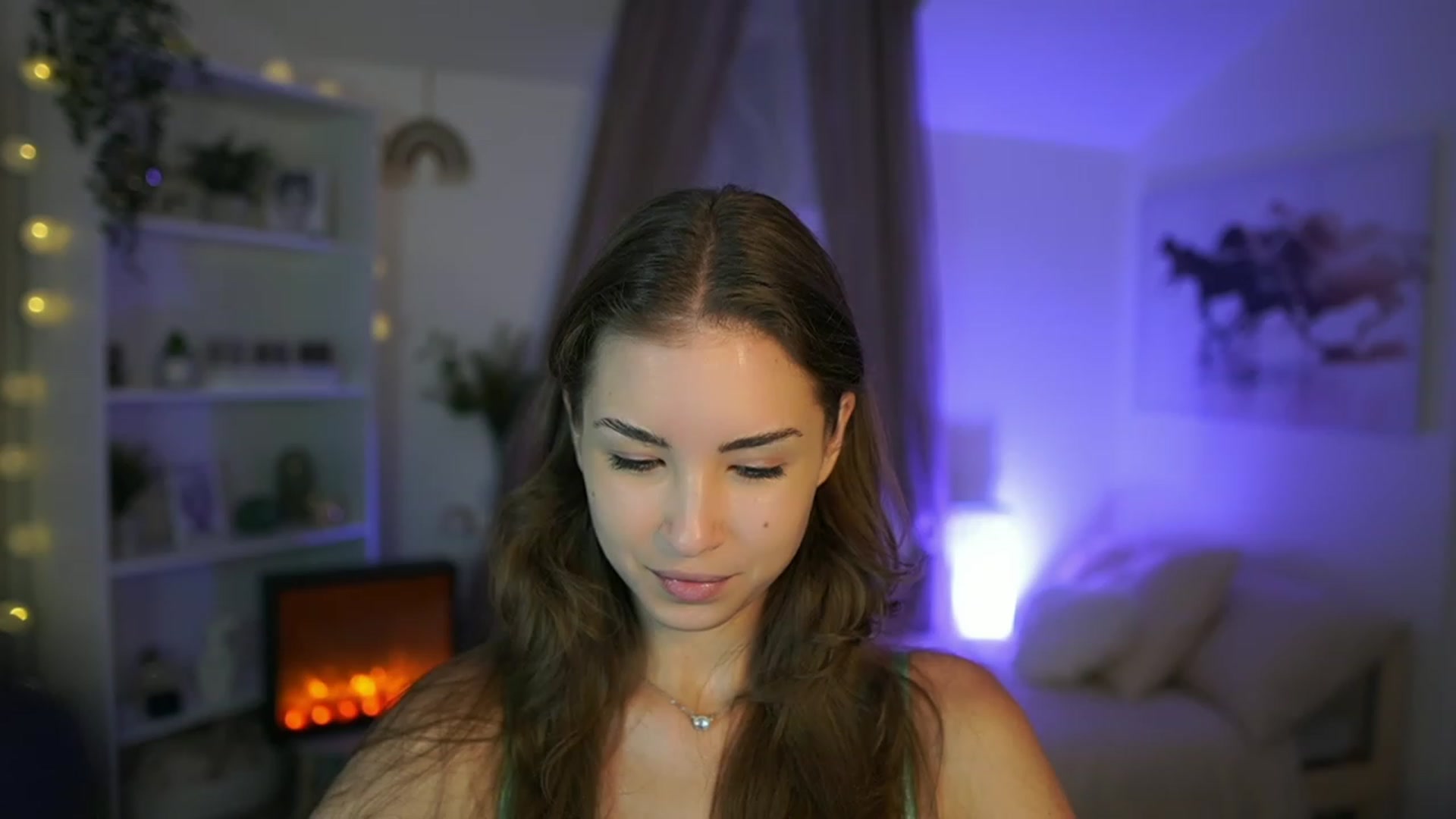 Gallery image thumbnail from Shy_jane's myfreecams stream on, 08/03/2023, 09:46 image 5 of 20