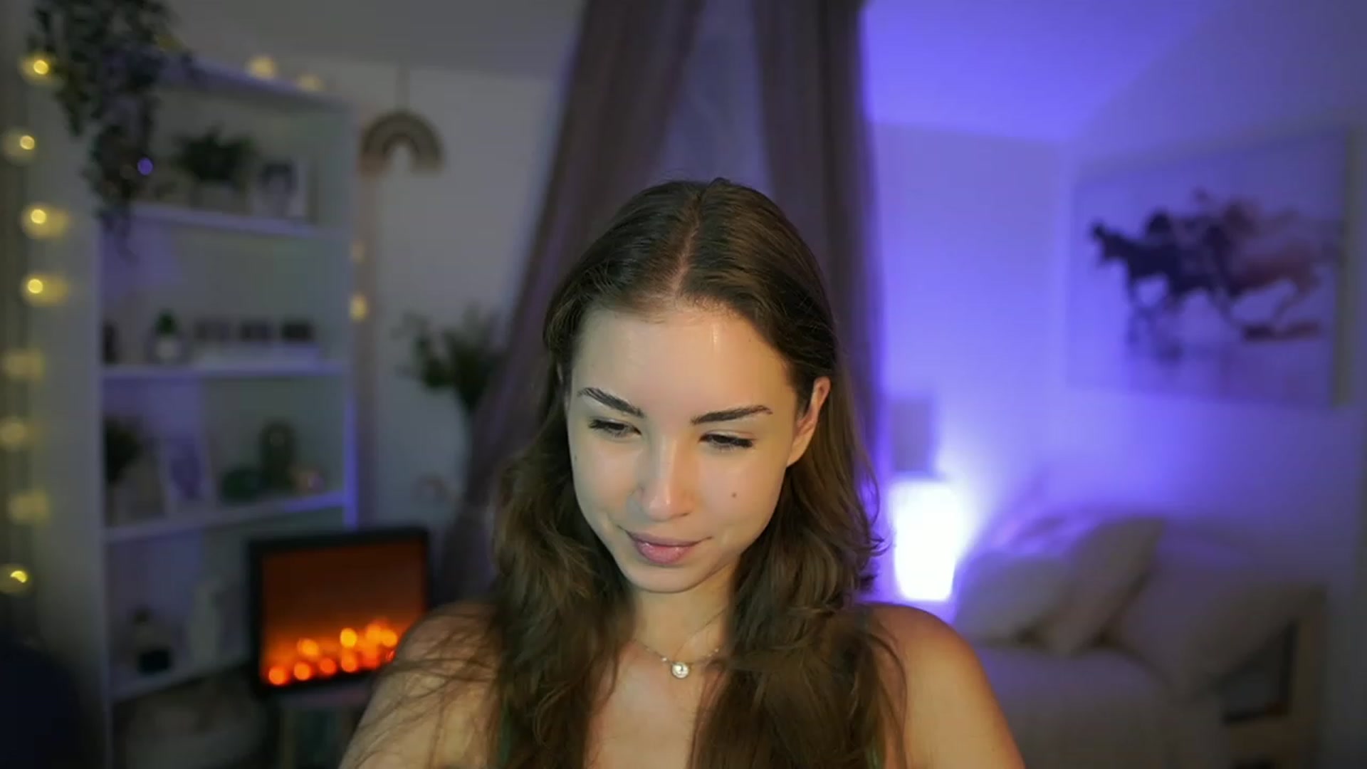 Gallery image thumbnail from Shy_jane's myfreecams stream on, 08/03/2023, 09:46 image 9 of 20