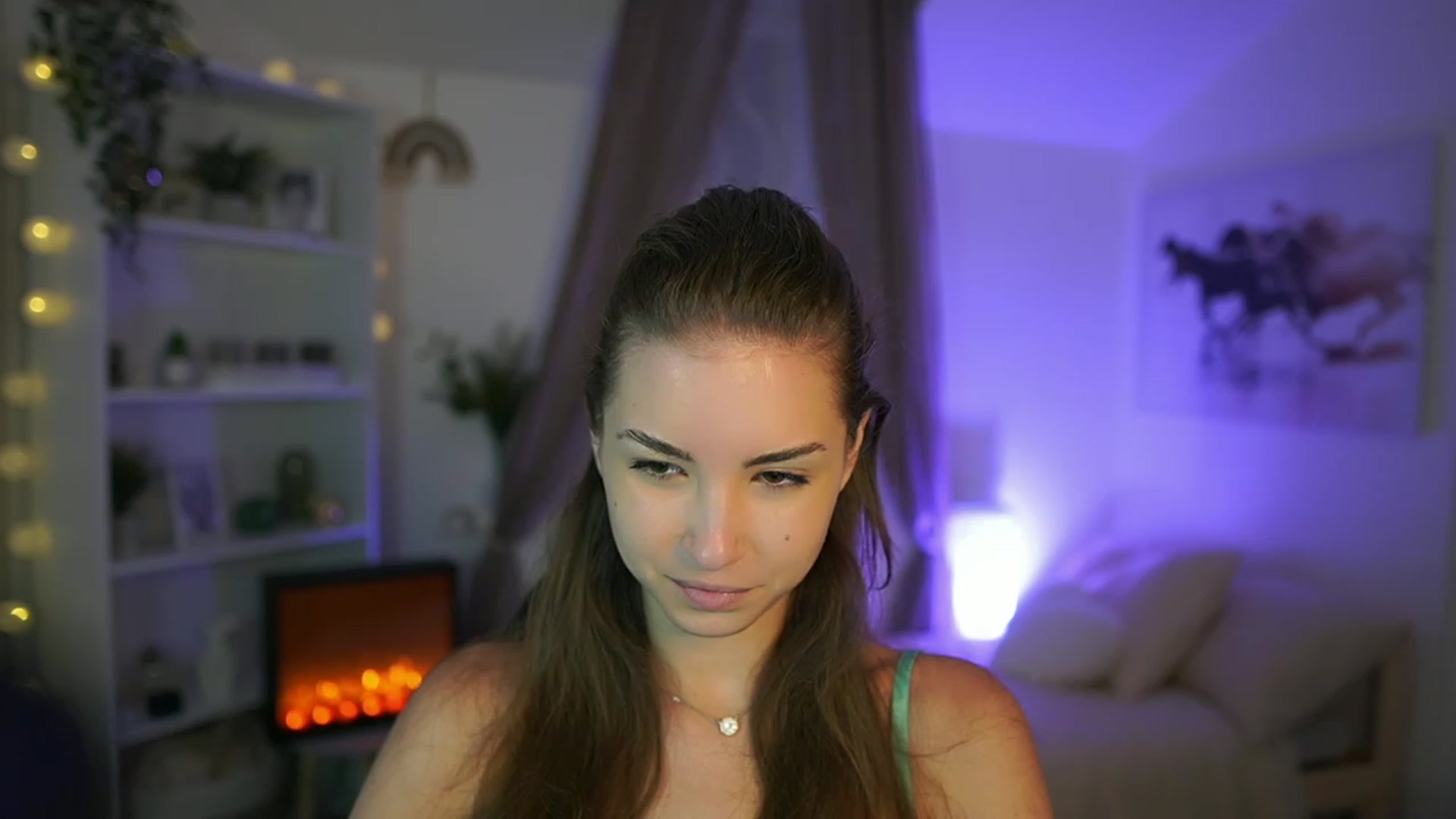 Gallery image thumbnail from Shy_jane's myfreecams stream on, 08/03/2023, 11:33 image 10 of 20