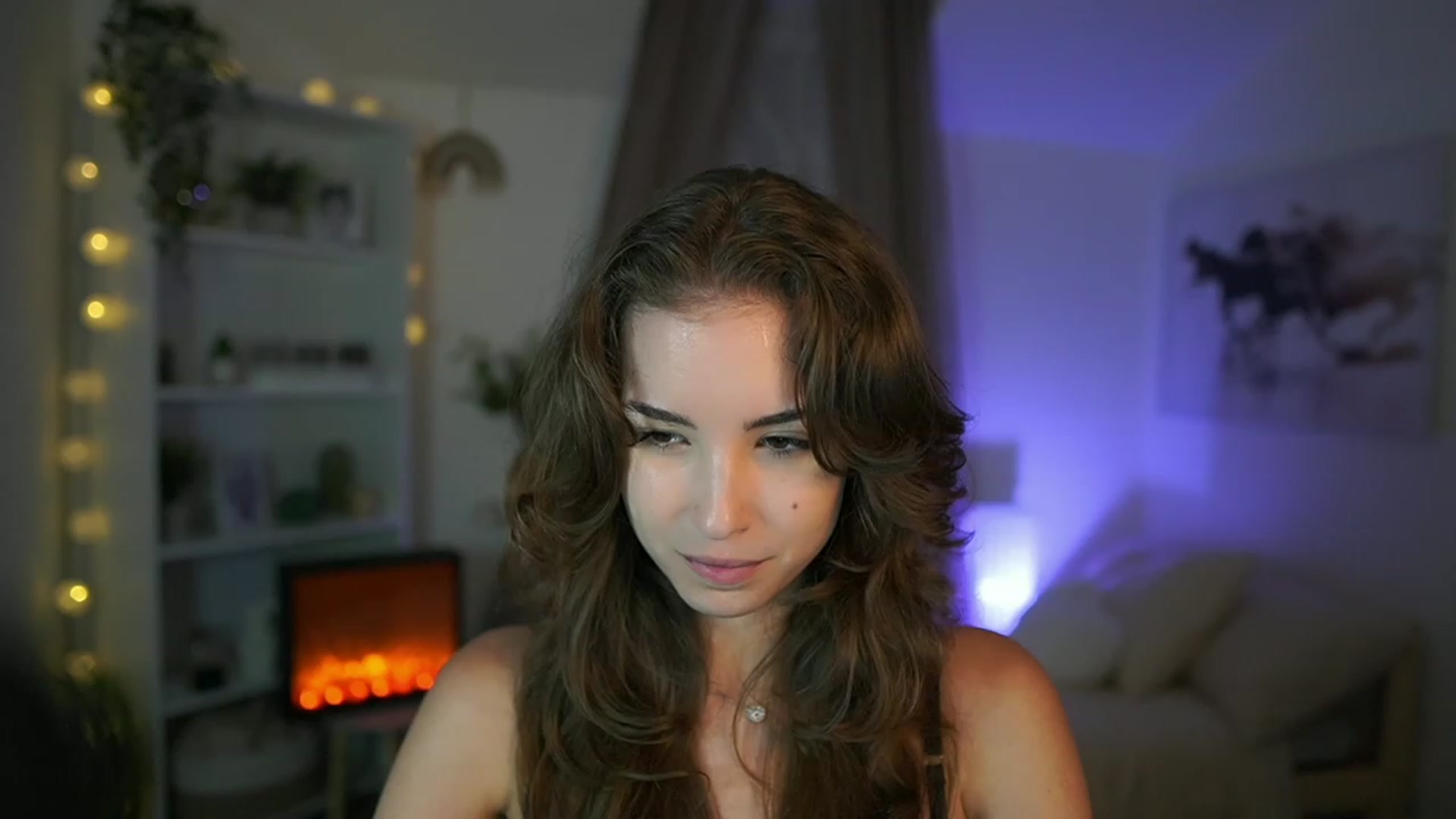 Gallery image thumbnail from Shy_jane's myfreecams stream on, 08/06/2023, 11:08 image 10 of 20