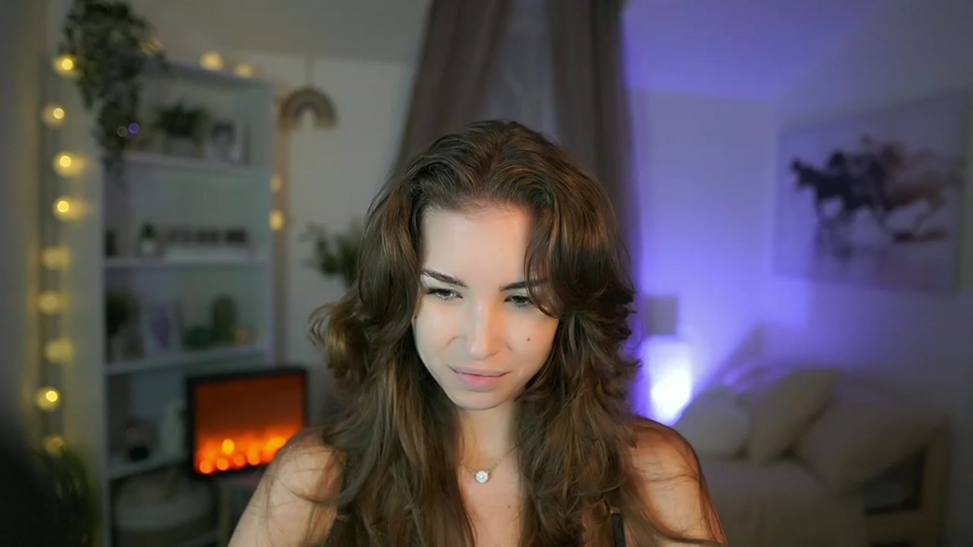 Gallery image thumbnail from Shy_jane's myfreecams stream on, 08/06/2023, 11:08 image 1 of 20