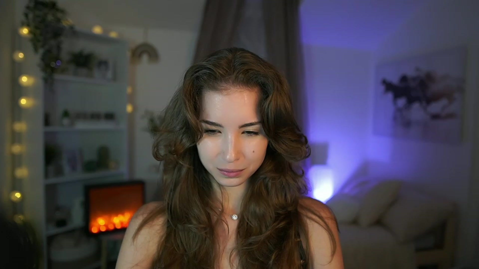 Gallery image thumbnail from Shy_jane's myfreecams stream on, 08/06/2023, 13:15 image 3 of 20