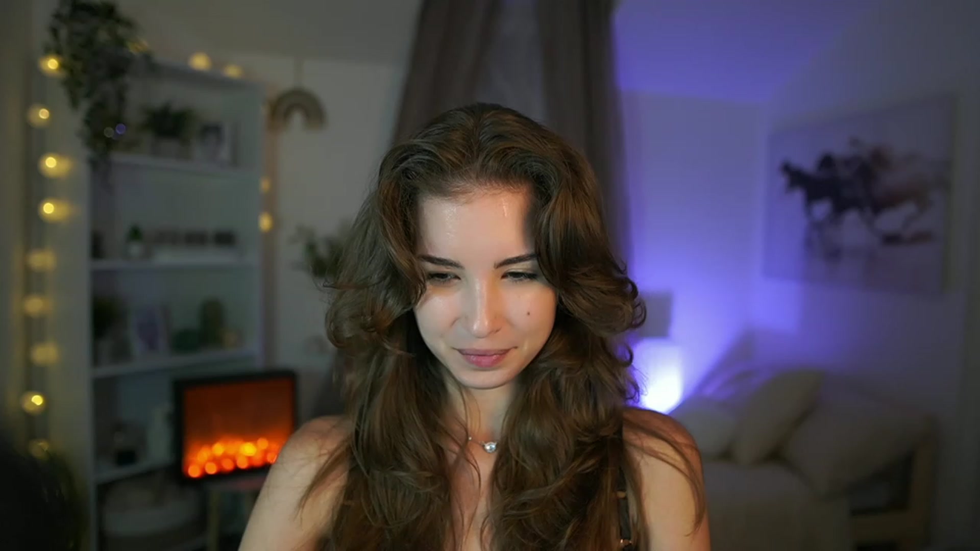 Gallery image thumbnail from Shy_jane's myfreecams stream on, 08/06/2023, 13:15 image 6 of 20